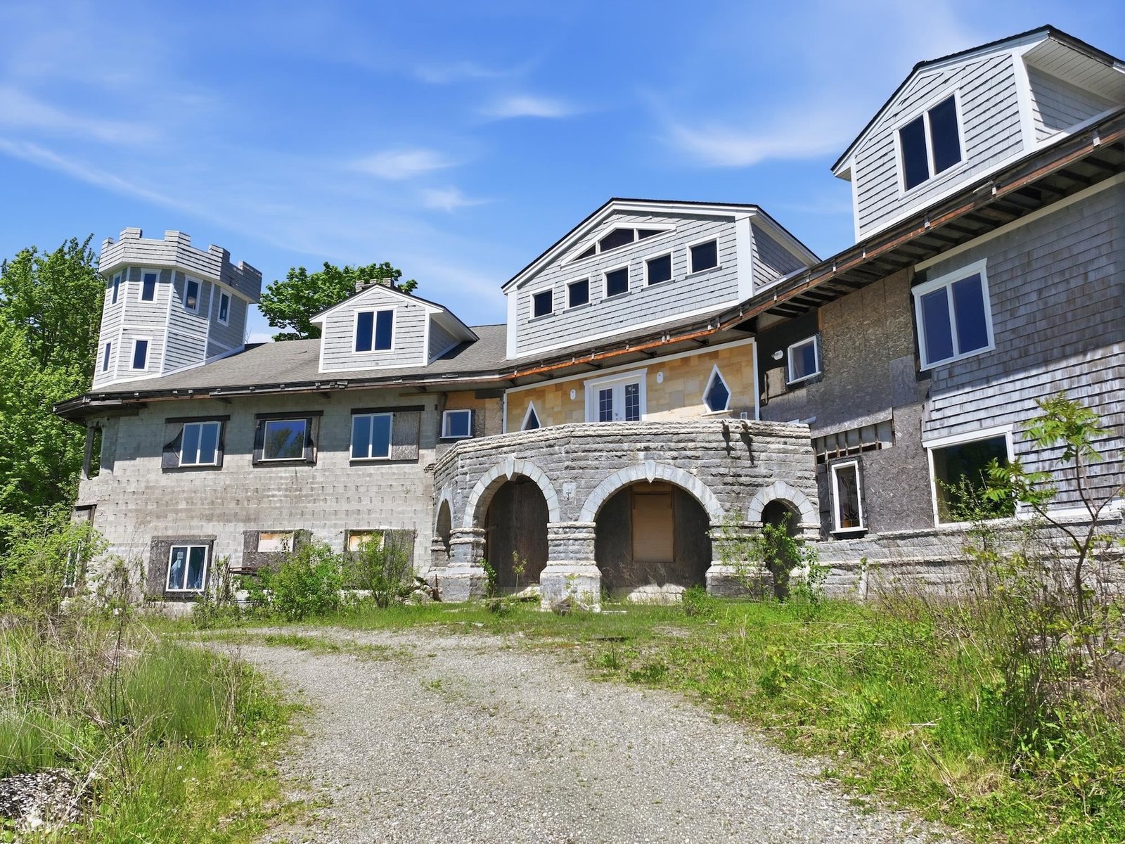 2437 Oakland Station Road