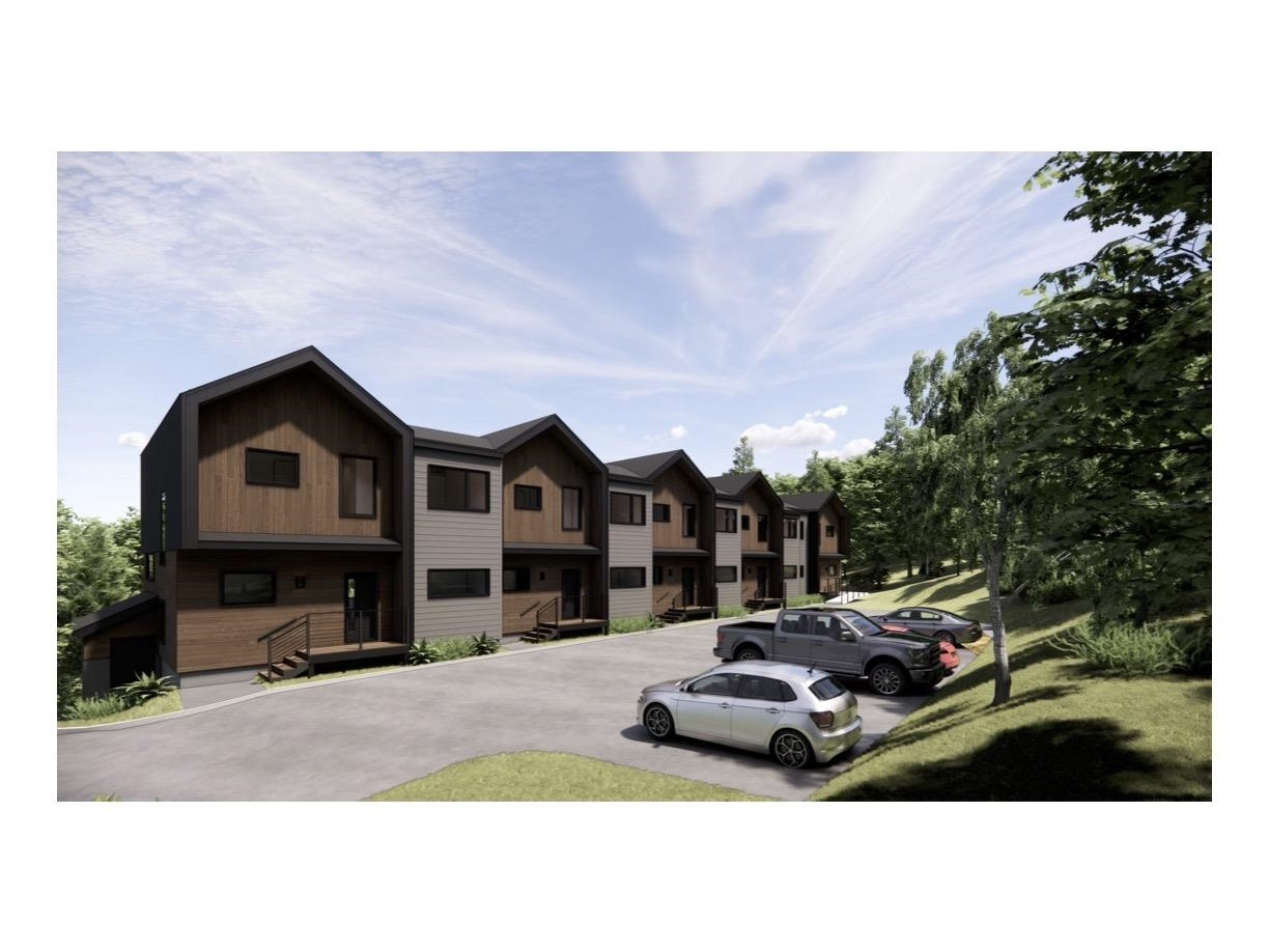 2438 Mountain Road, Unit 3