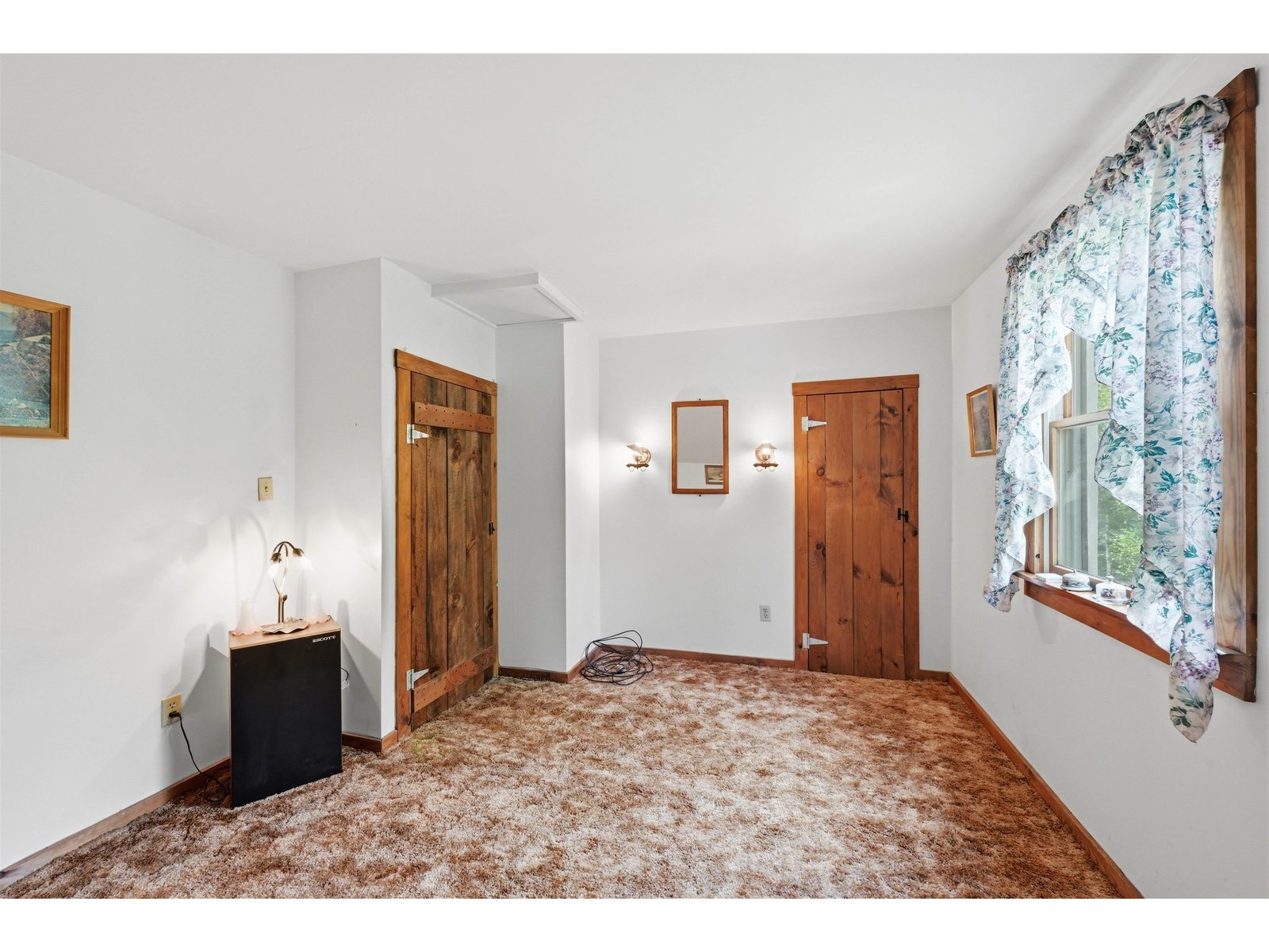 244 Middle Road