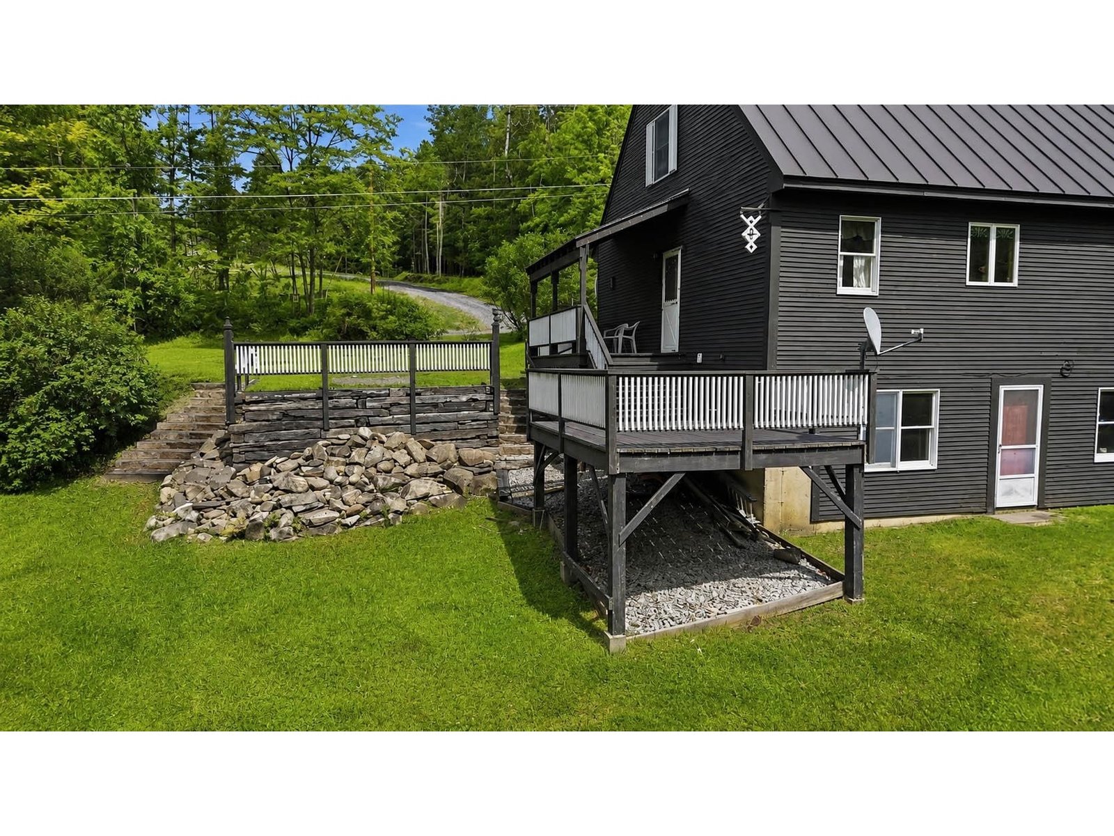 244 Middle Road