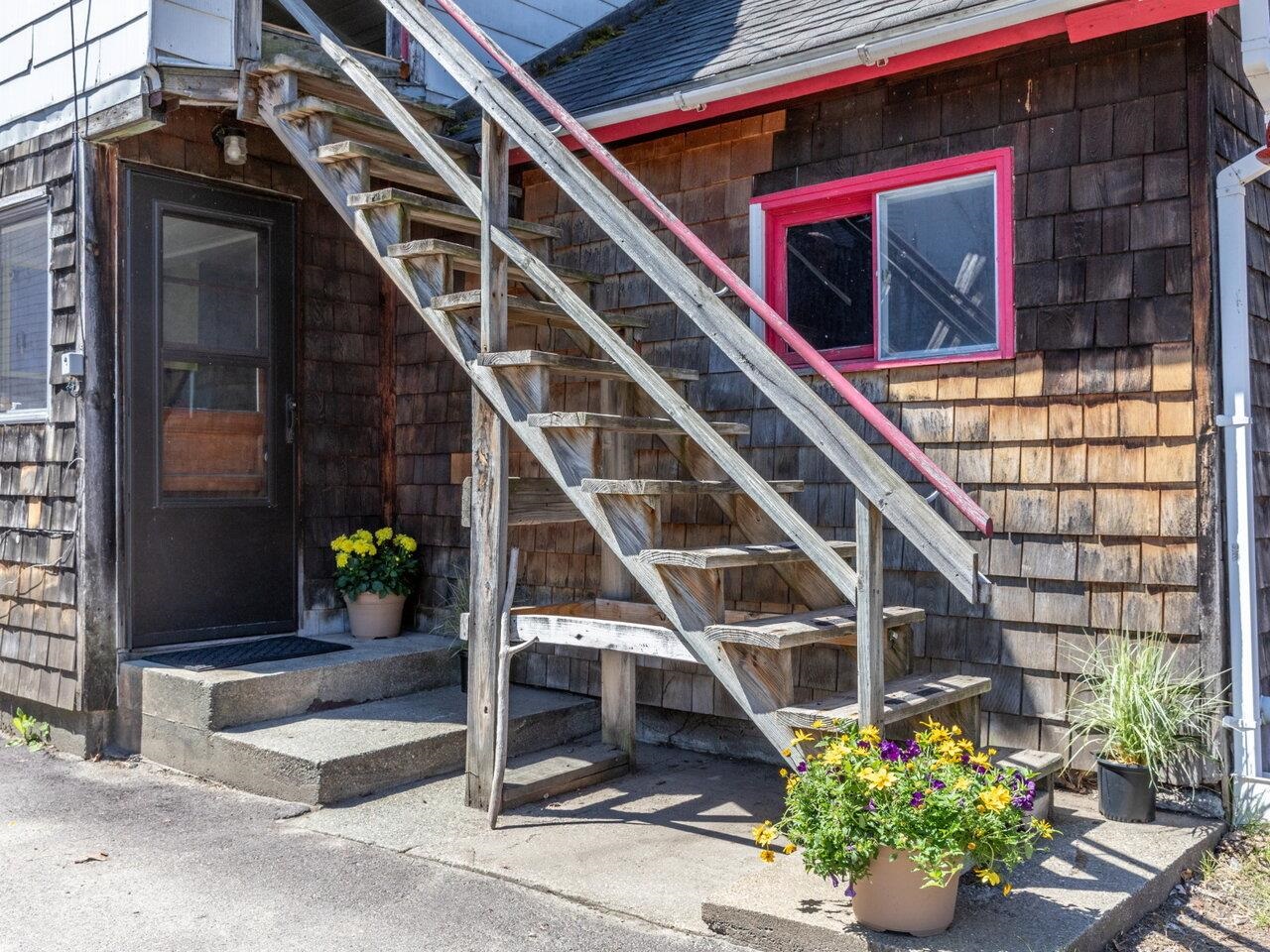 Unit 1 Entry/Stairs to Unit 2
