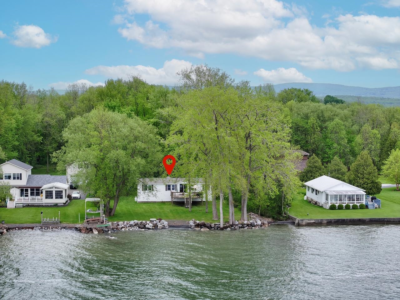 100 Feet of Waterfront