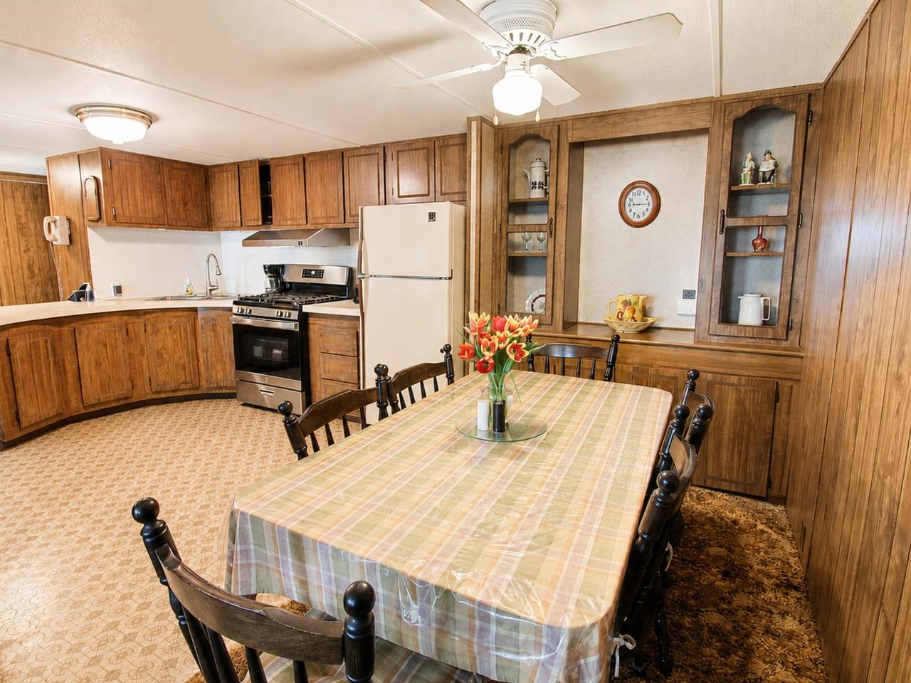Dining Area with Built-ins