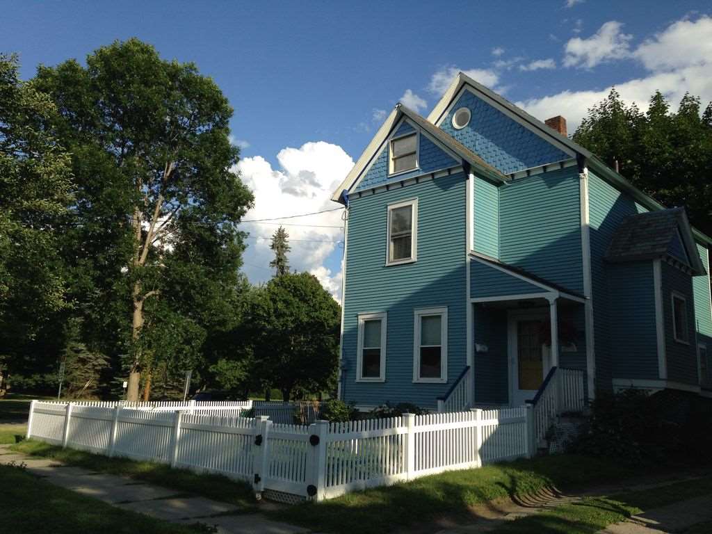 245 Loomis Street