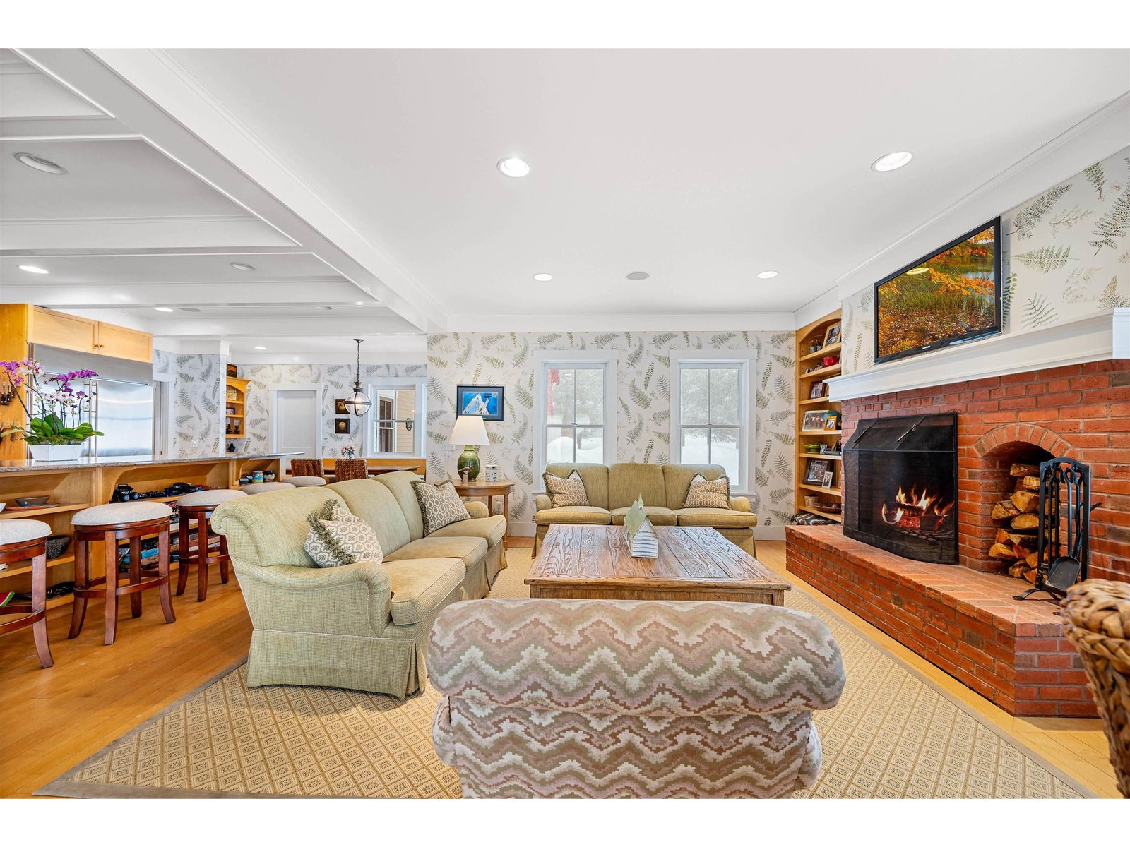 2455 West Hill Road