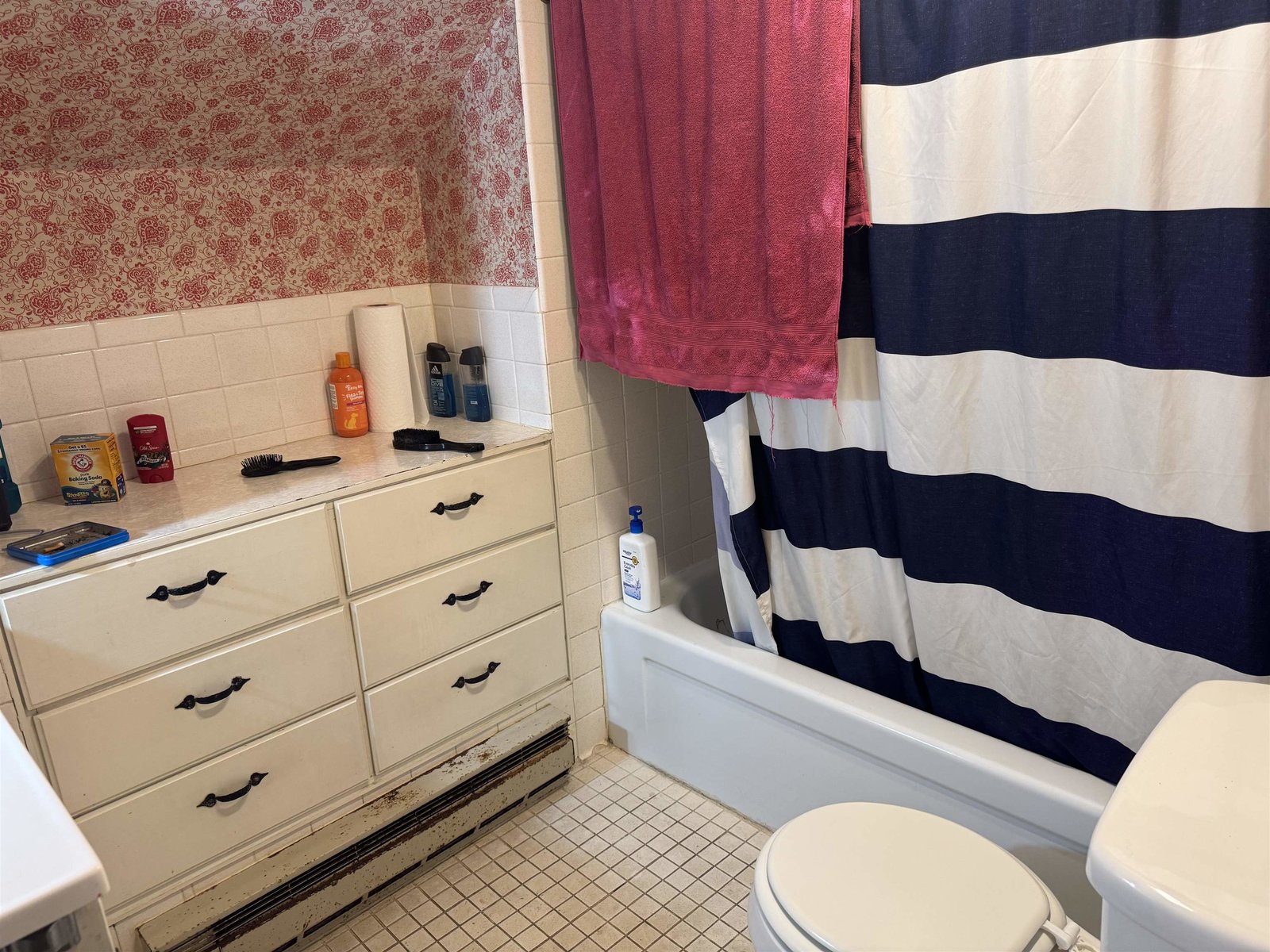 Full Bath Upstairs