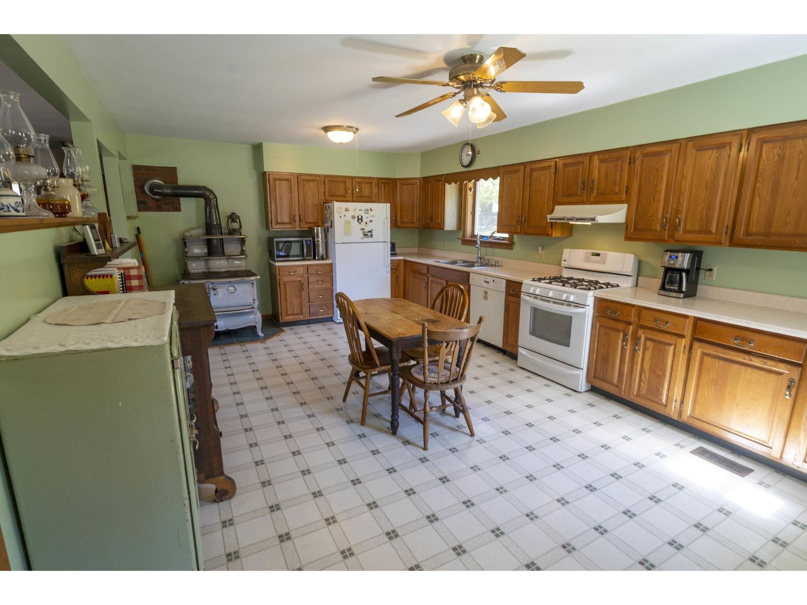 246 Gray Road