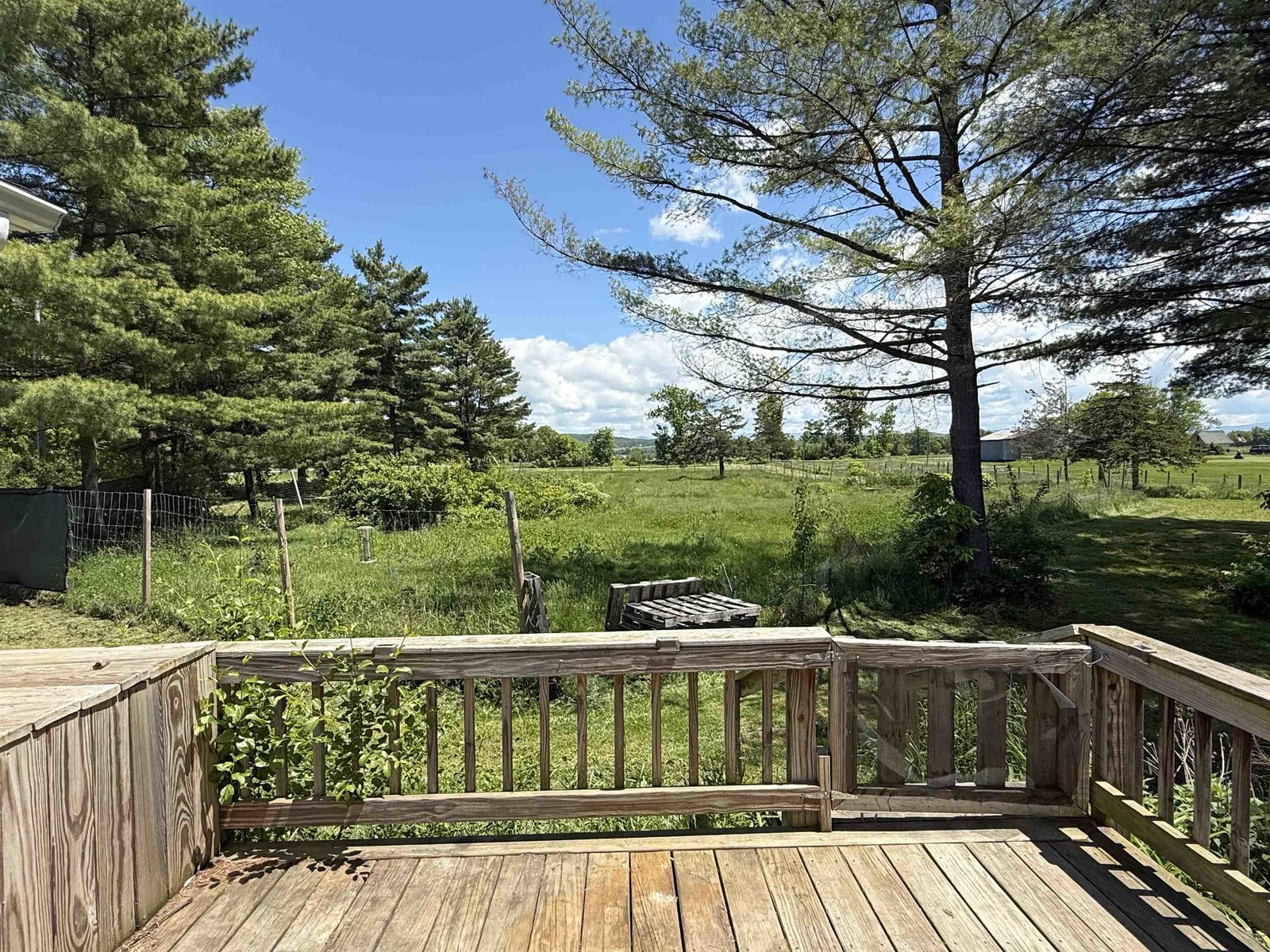 2475 Town Line Road