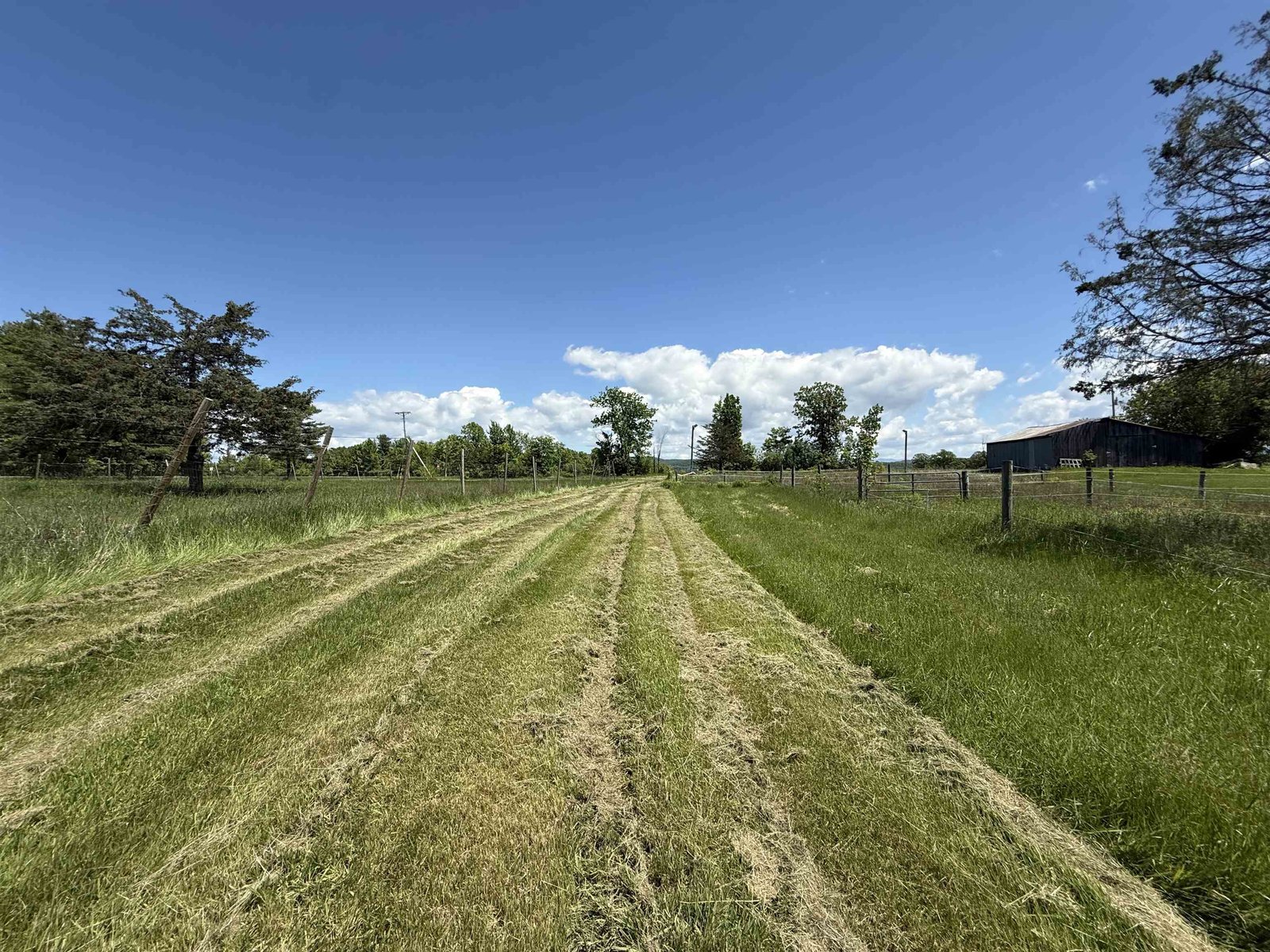2475 Town Line Road