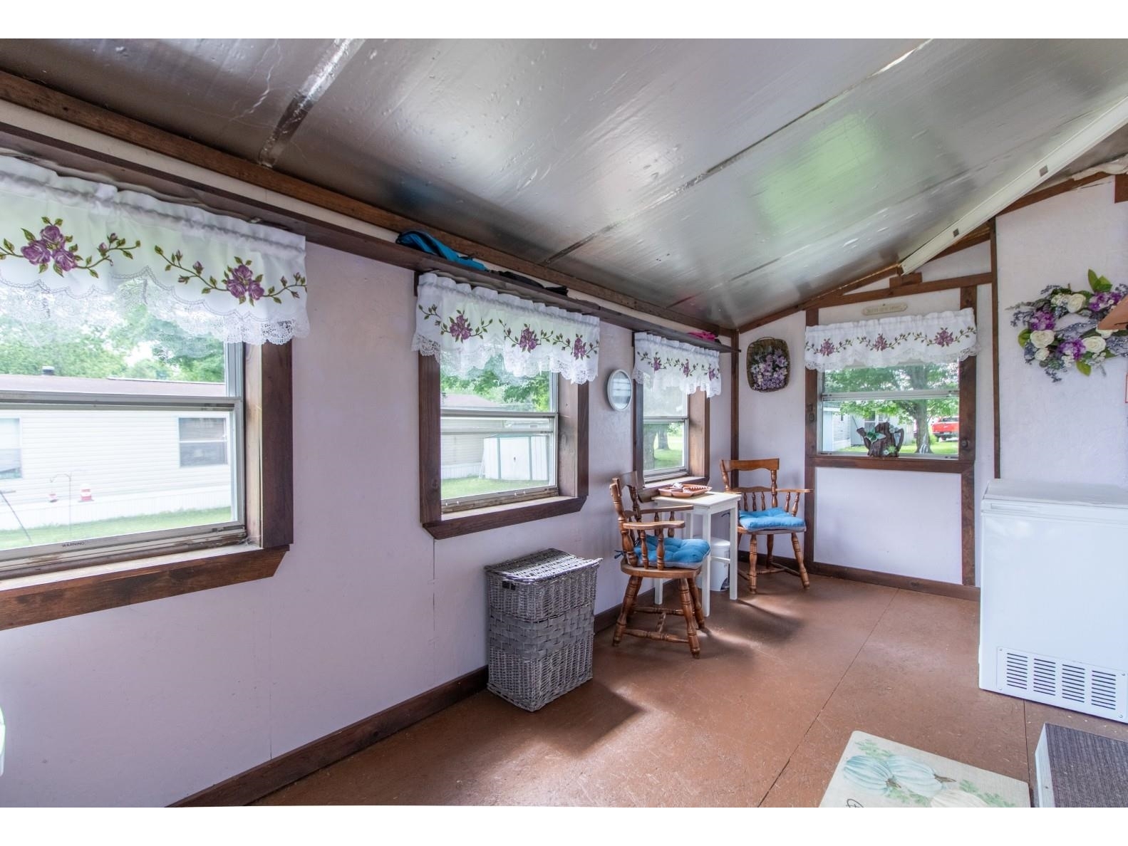 enclosed porch