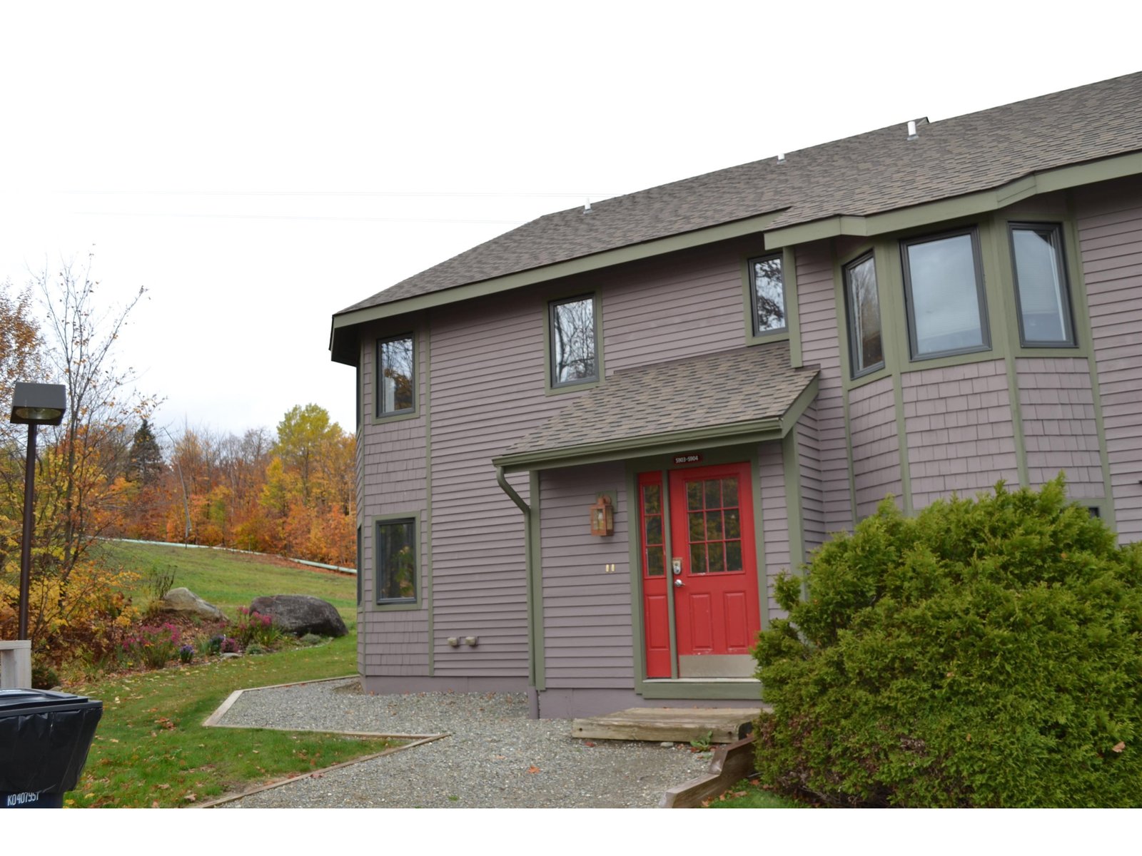 248 Slopeside Road, Unit #903