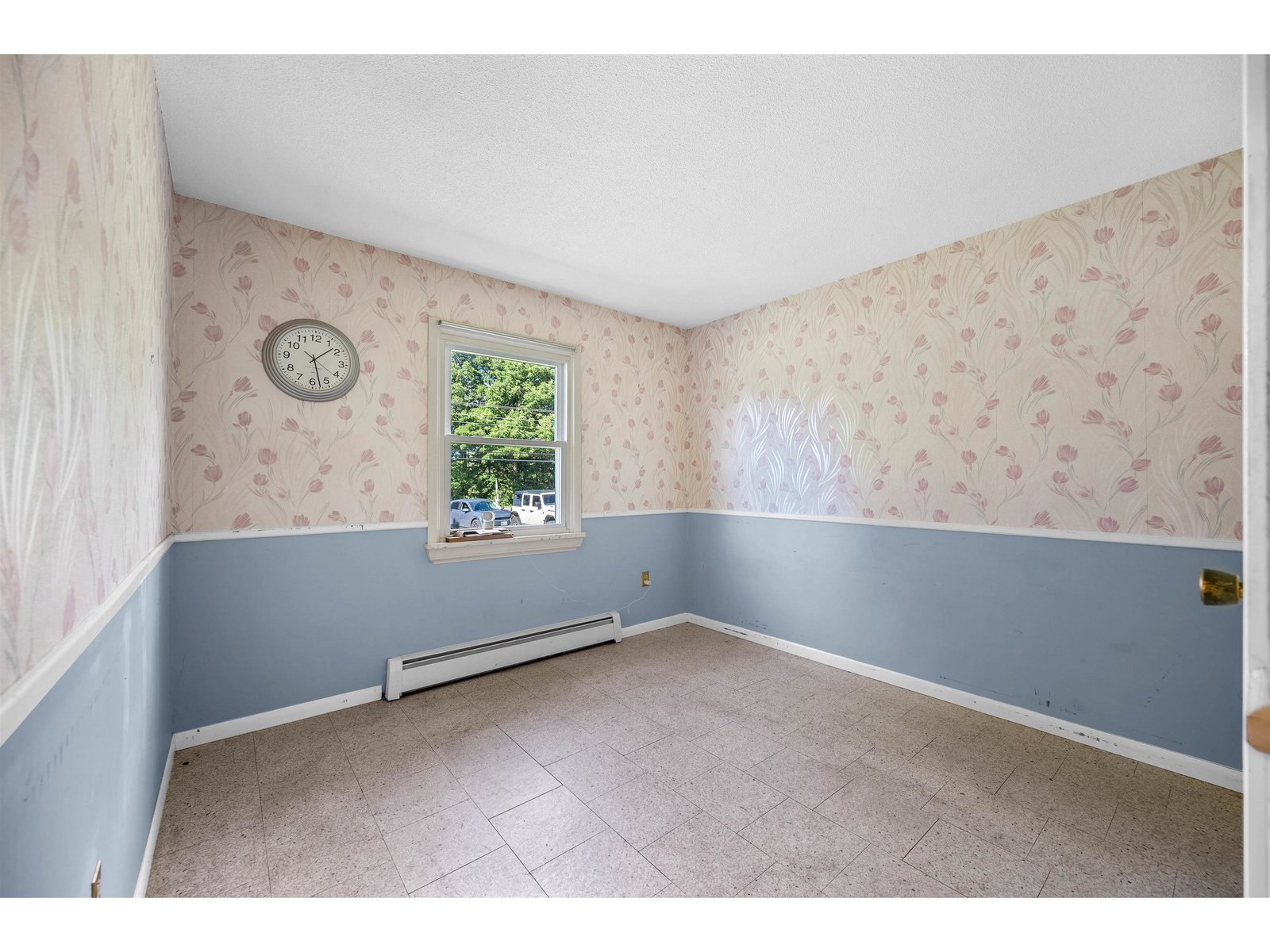 2480 East Warren Road
