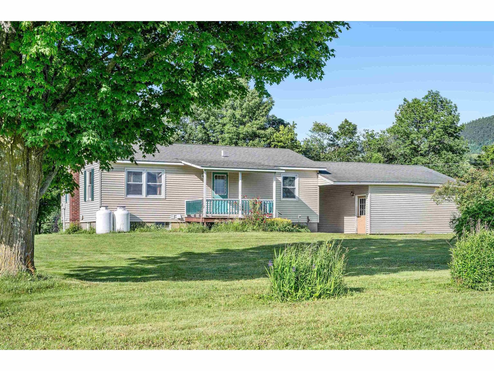 2480 East Warren Road