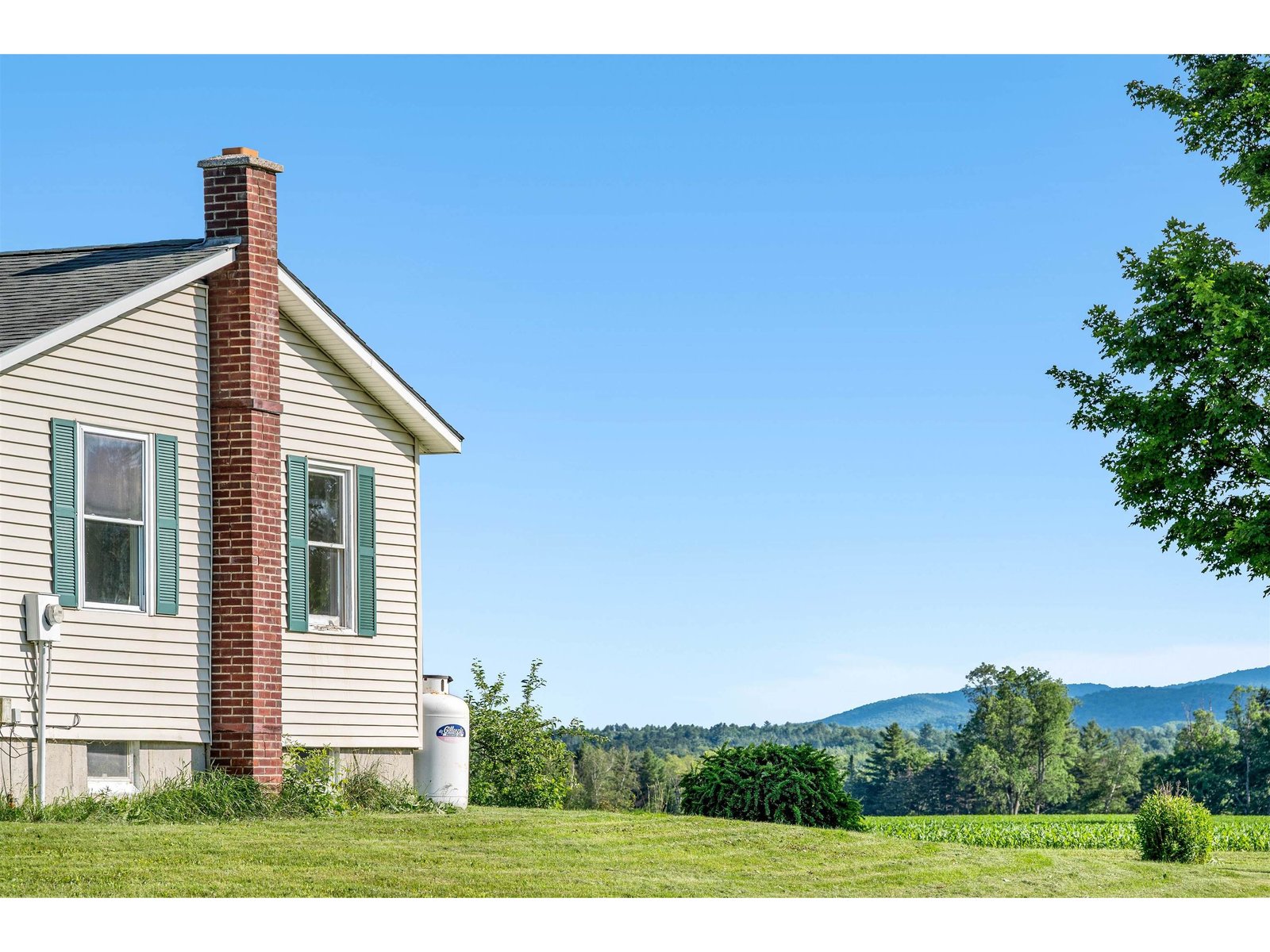 2480 East Warren Road
