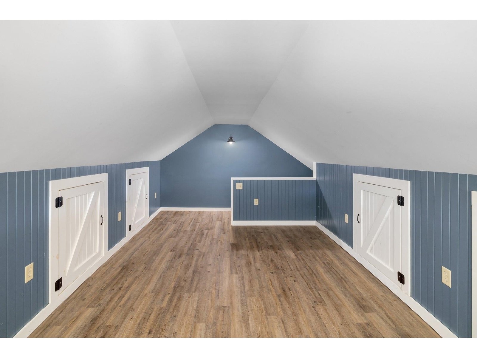 2486 Peak Road