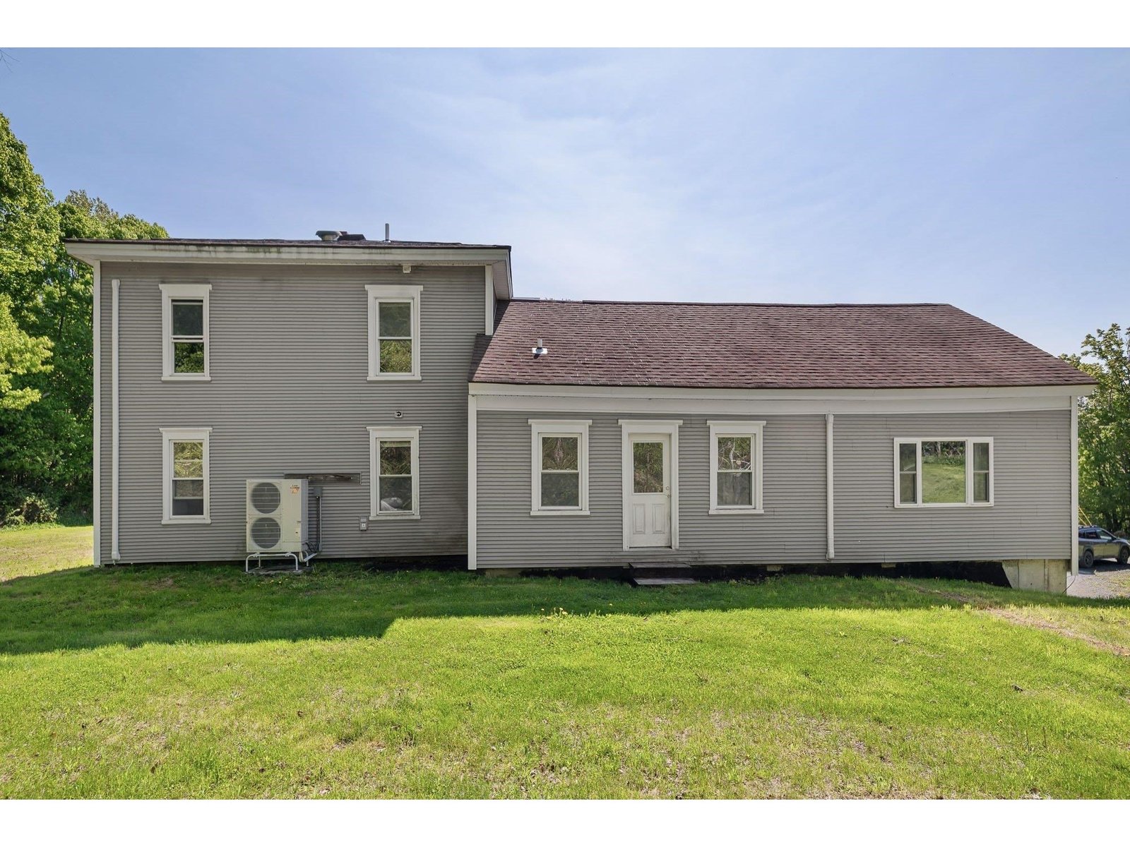 2486 Peak Road