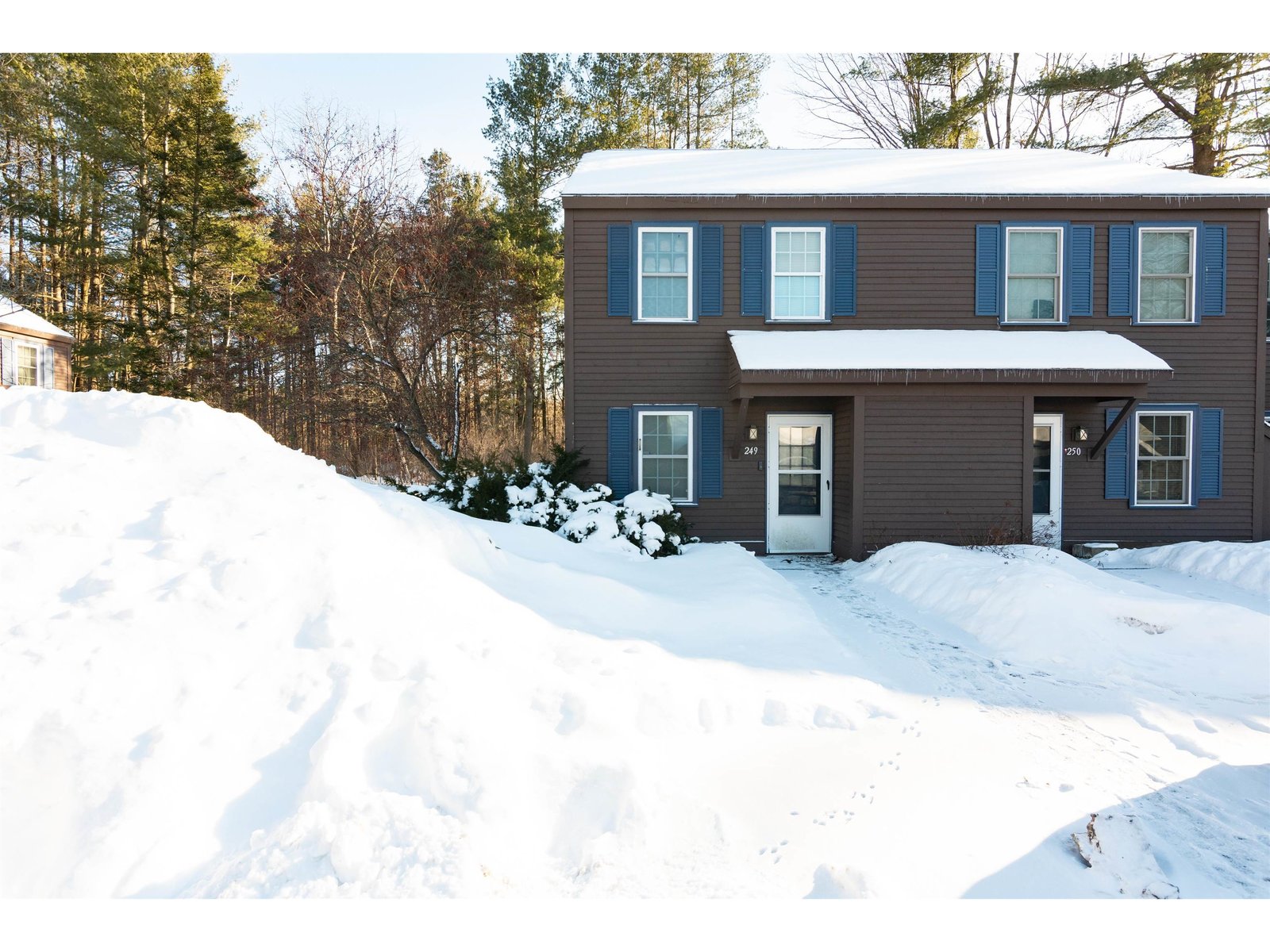 249 Twin Oaks Terrace, Unit 249