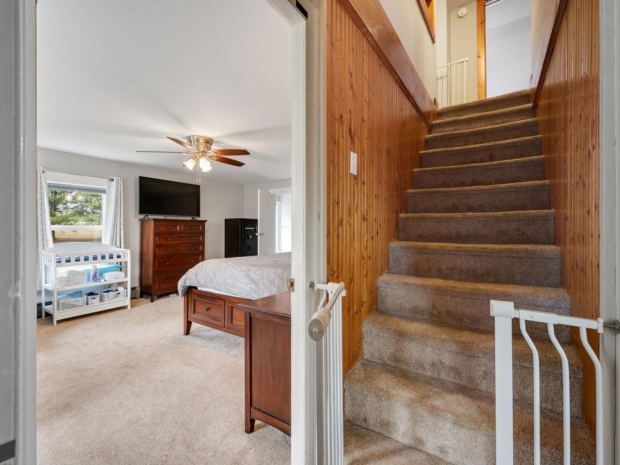 2490 Crown Point Road
