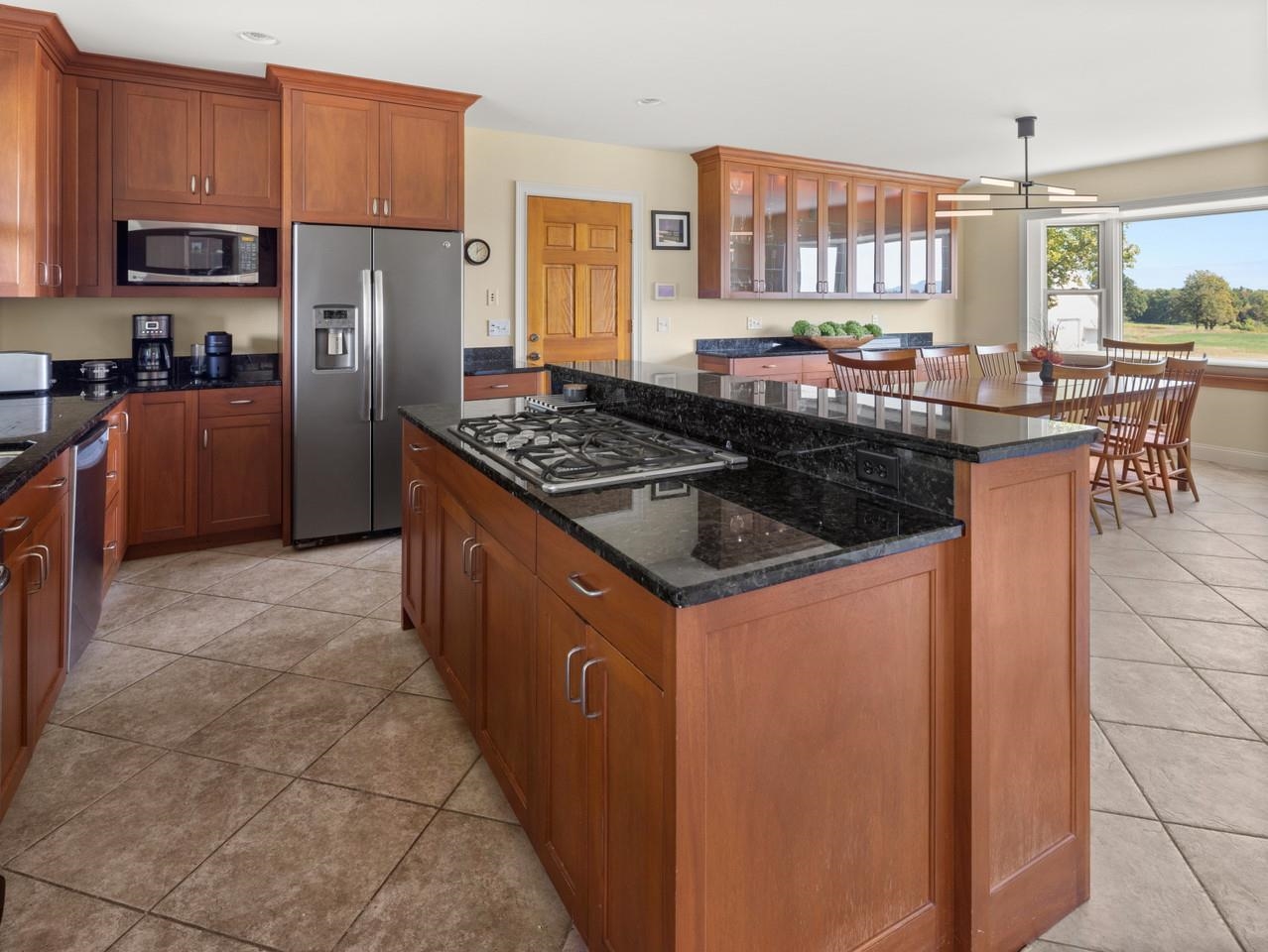 Open Kitchen