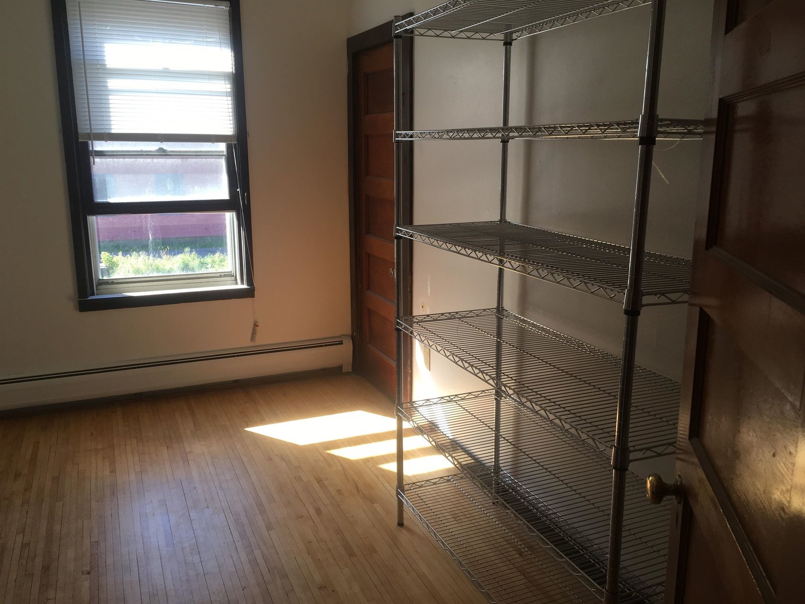 Studio Apt 5