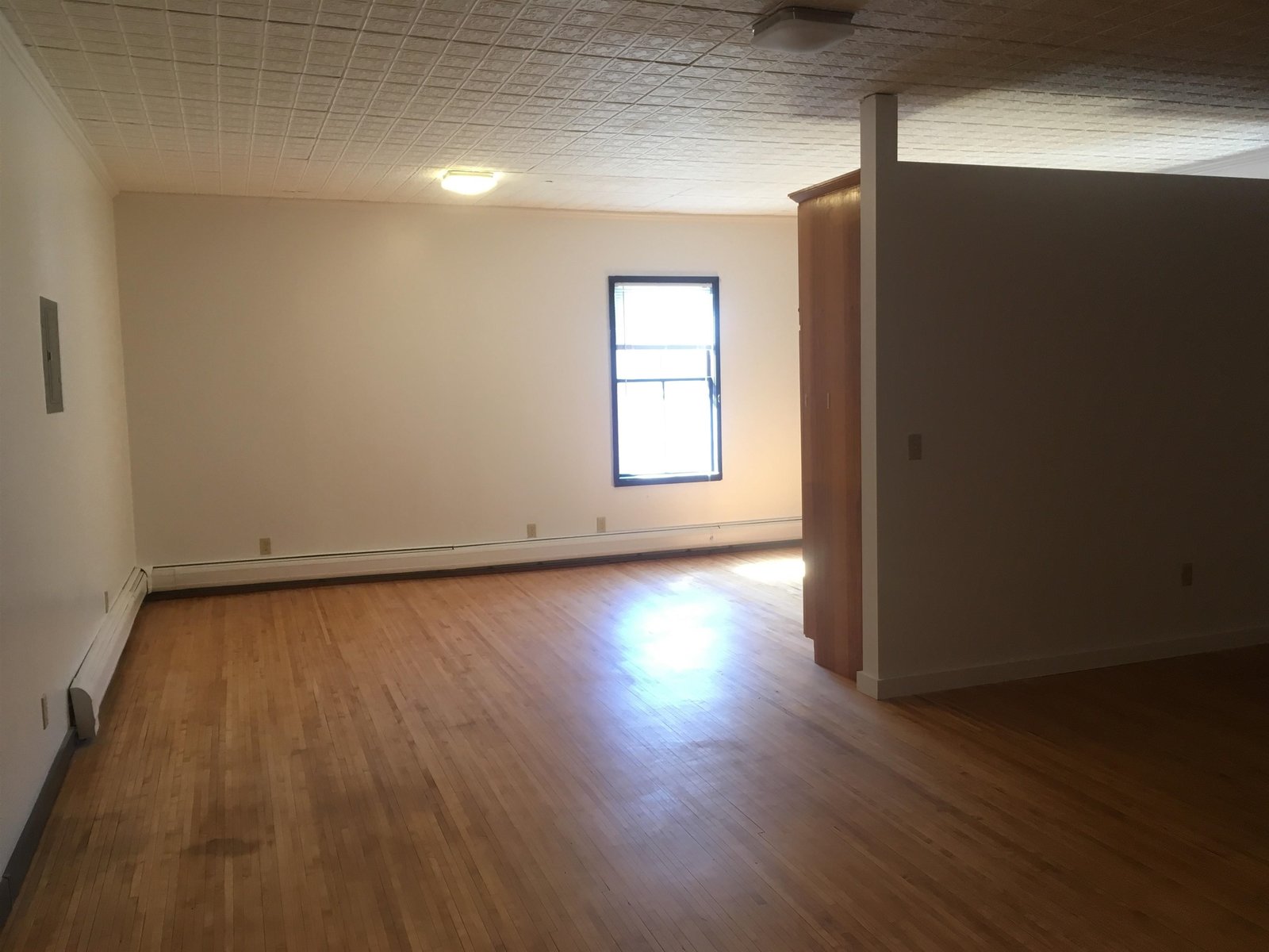 Studio Apt 5
