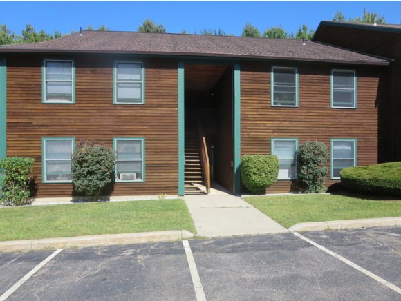 25 Bay Court, Unit 110