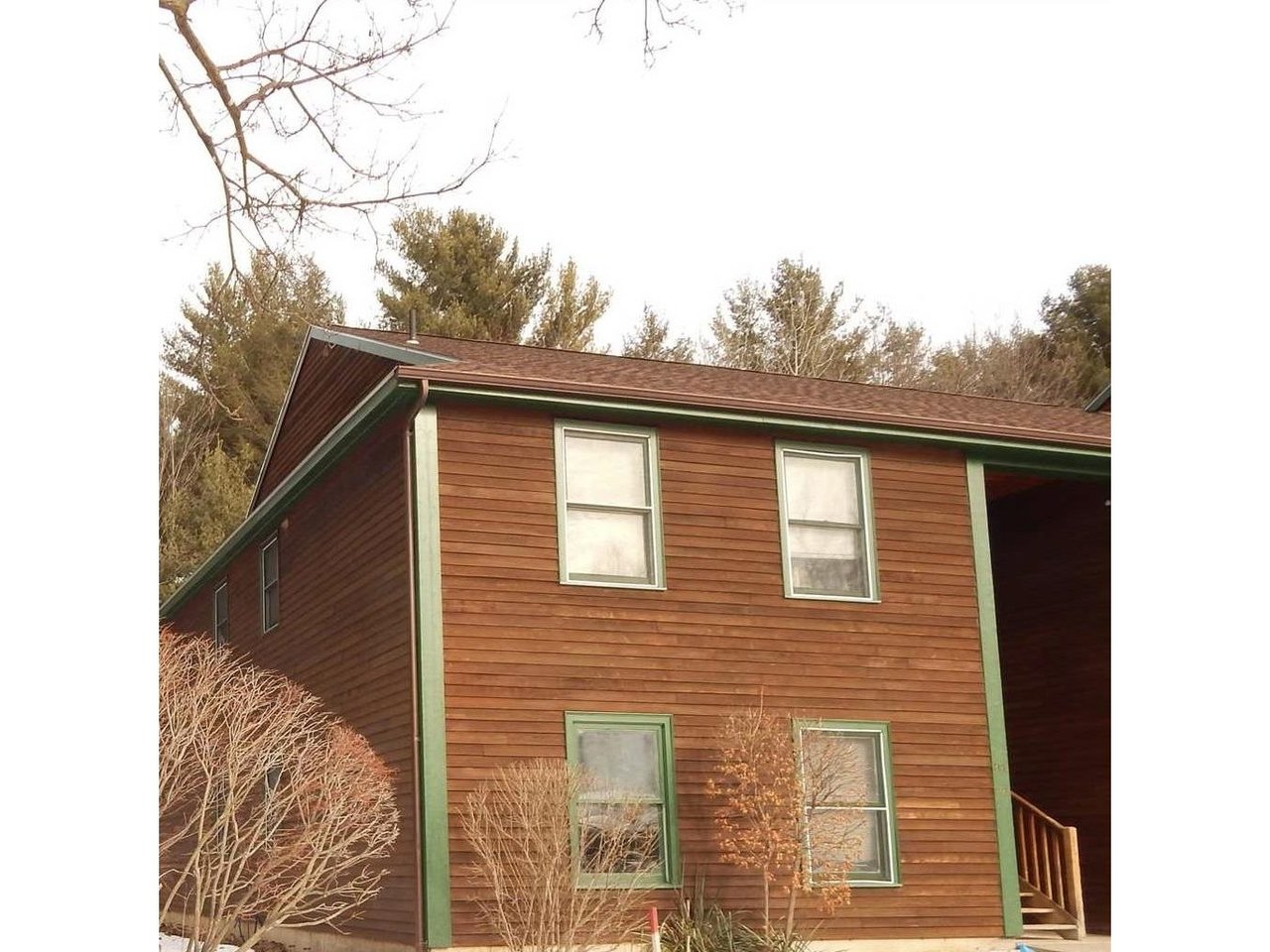 25 Baycrest Drive, Unit 207