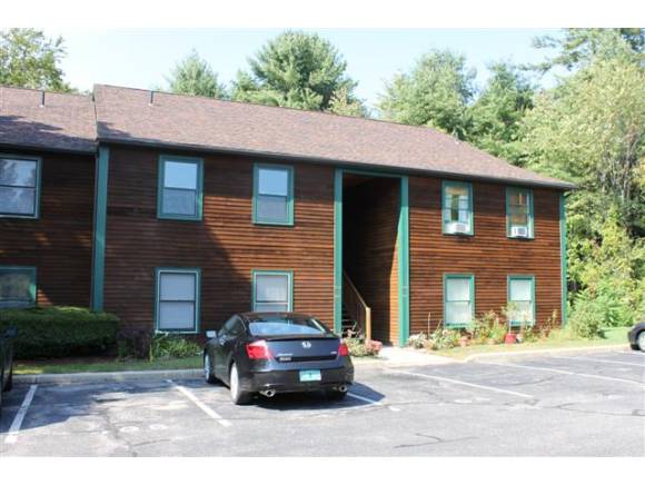 25 Baycrest Drive, Unit 404