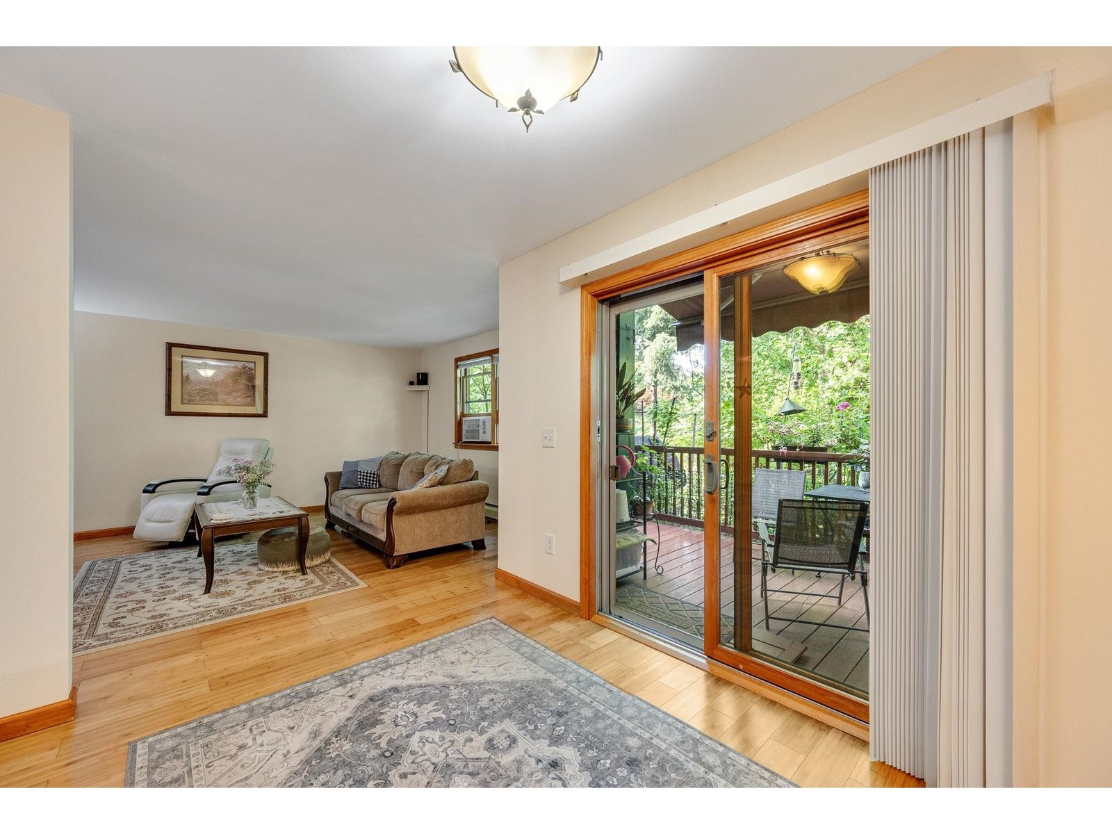 25 Baycrest Drive, Unit 605