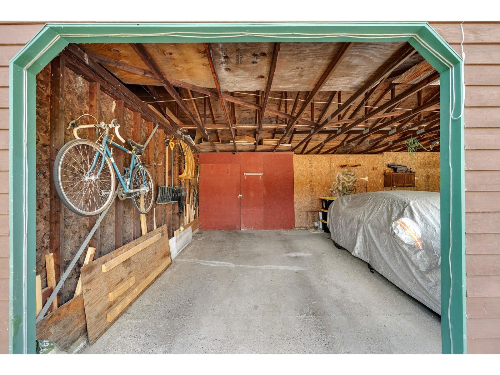25 Baycrest Drive, Unit 605