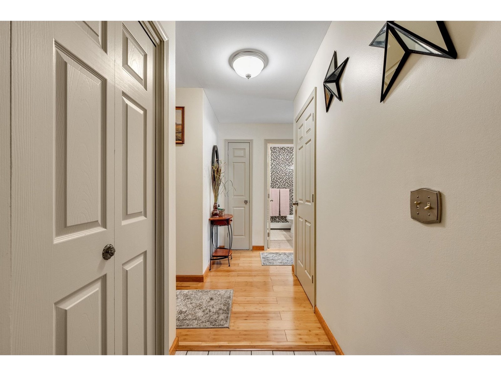 25 Baycrest Drive, Unit 605