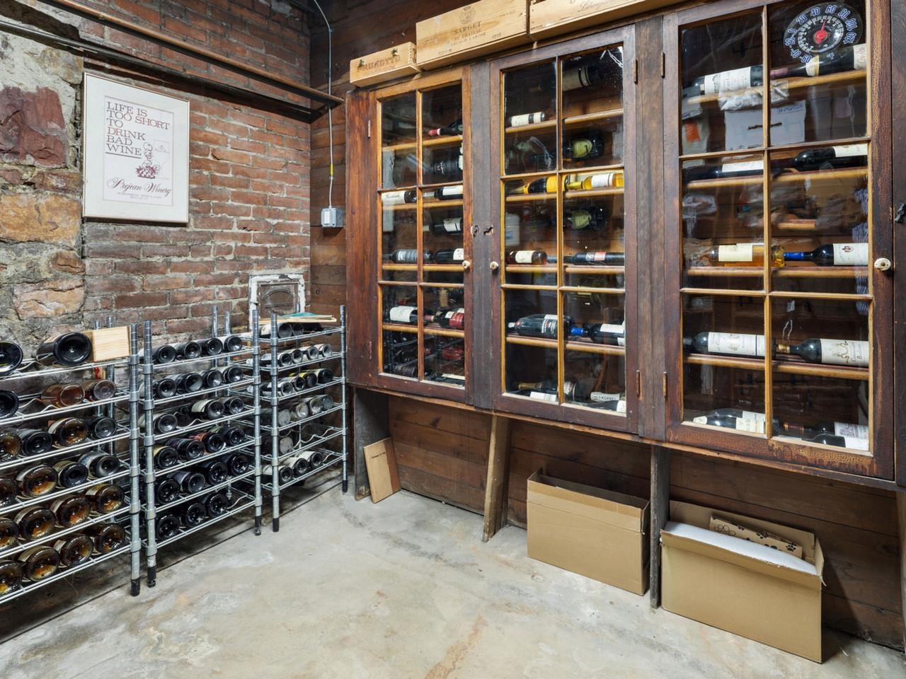 Basement with 8' ceilings
