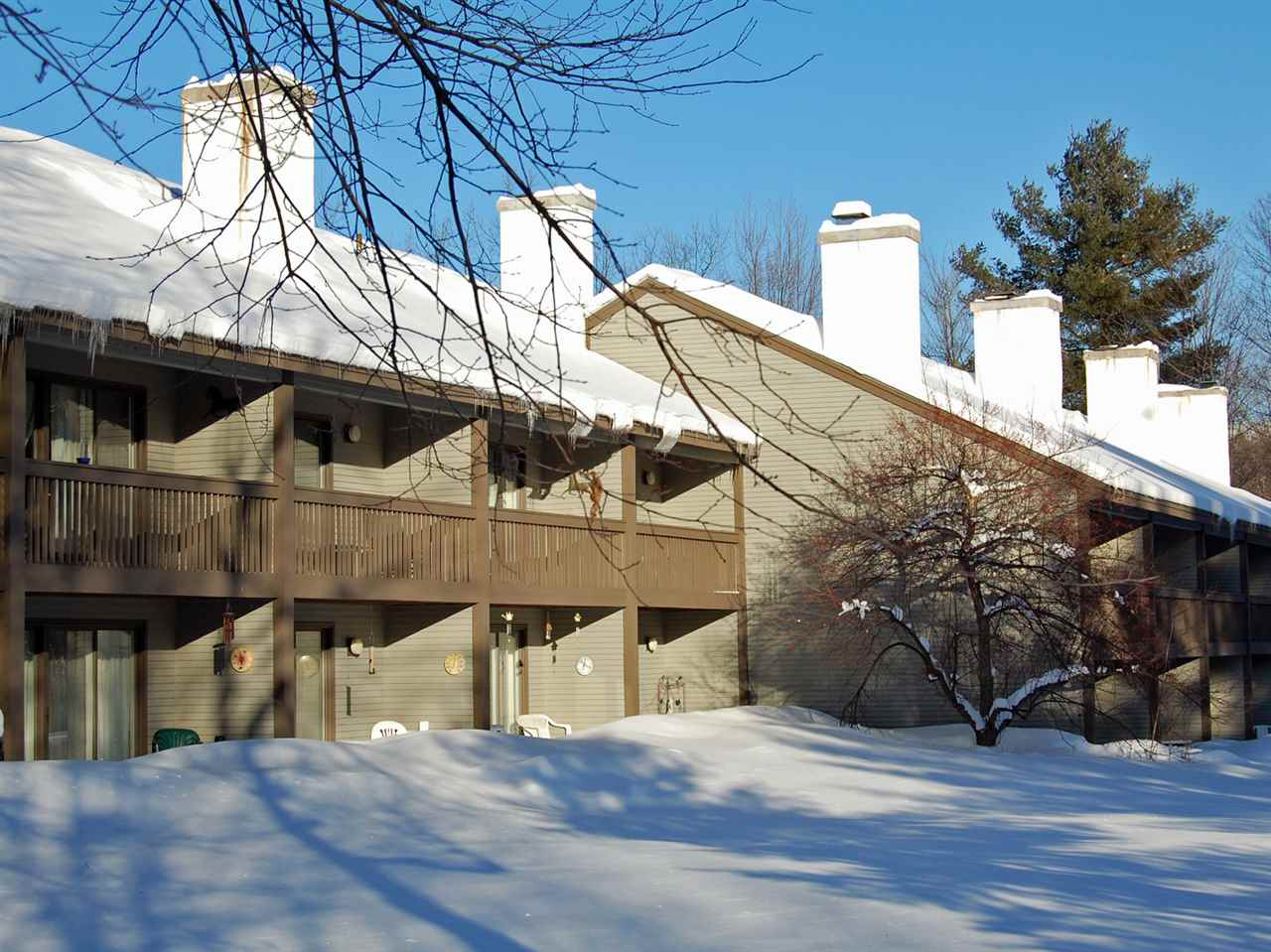 25 Christmas Tree Lane, Unit 25