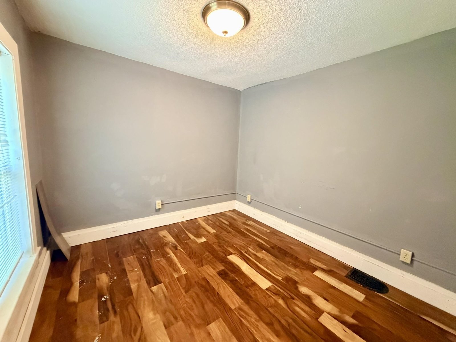 25 Clark Street