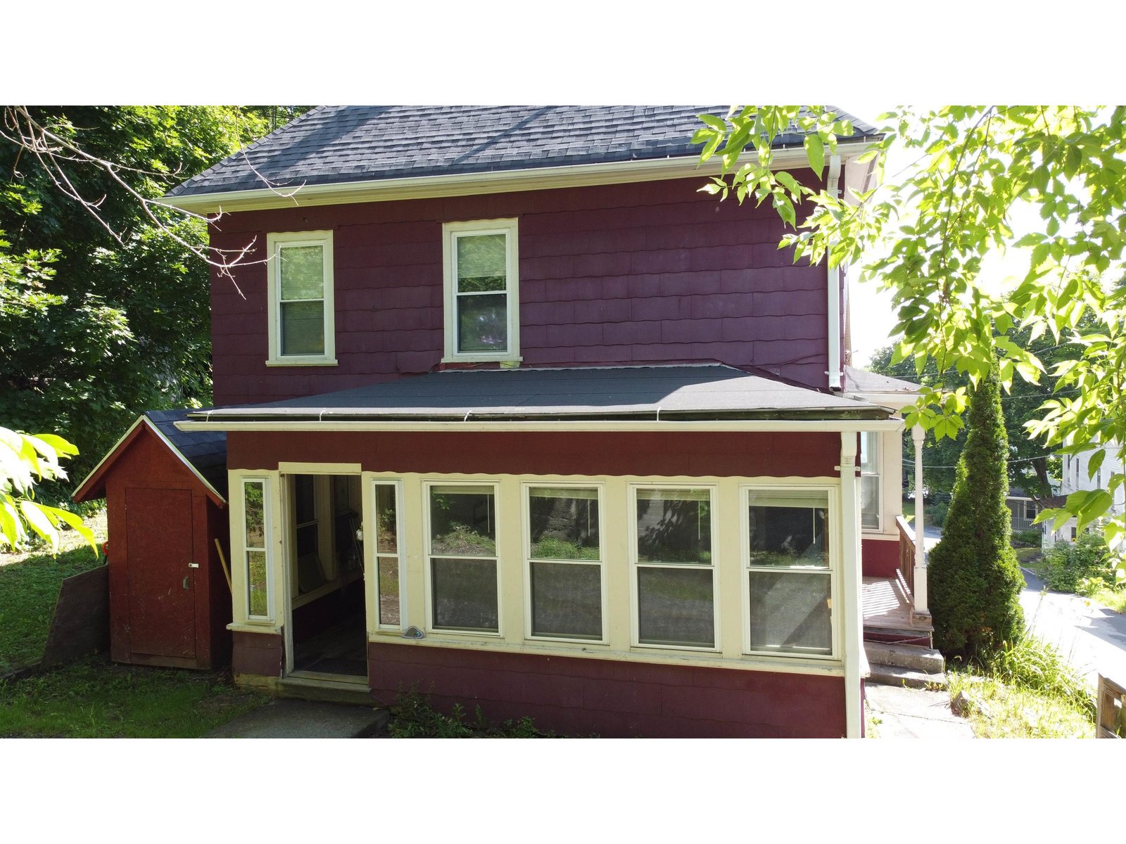 25 Clark Street