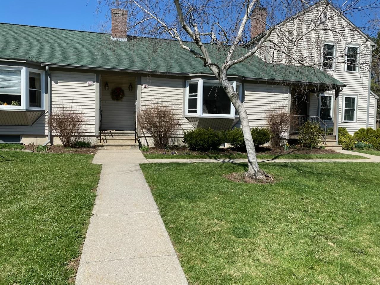 25 Evergreen Lane