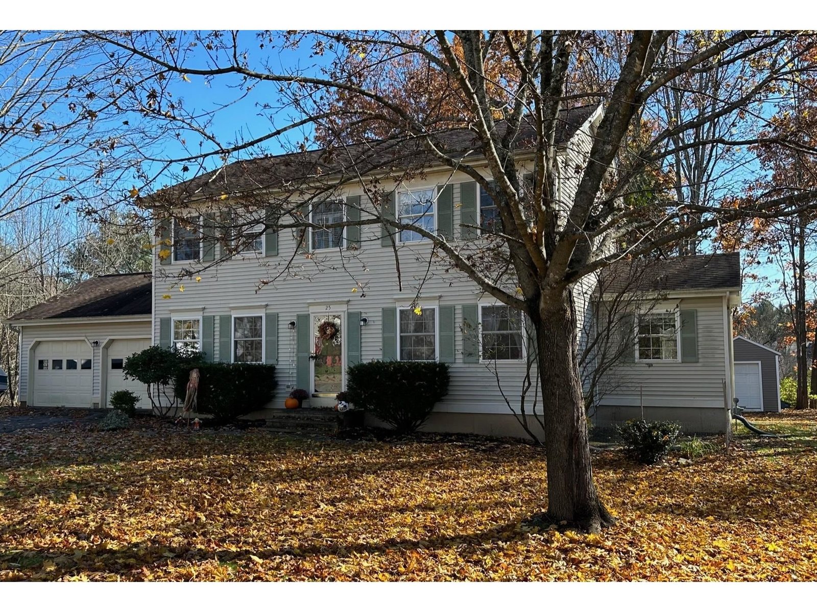 25 Hawthorn Circle, Essex Junction 25 Hawthorn Circle, Essex Junction