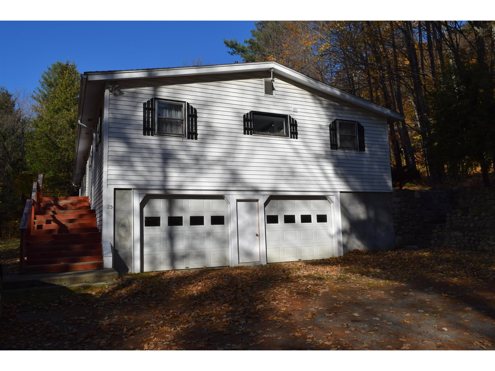 25 Heath Road