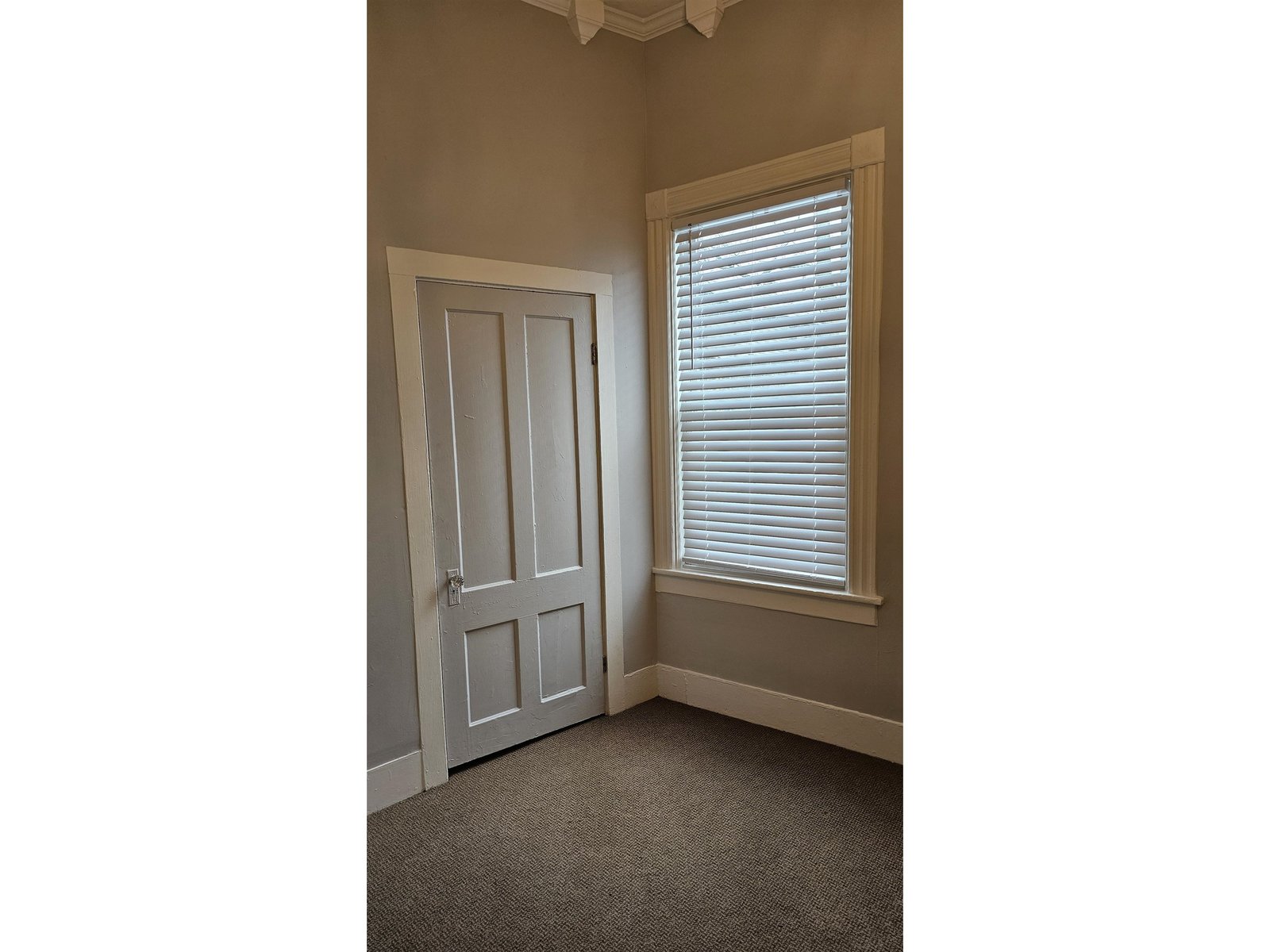 25 Intervale Avenue