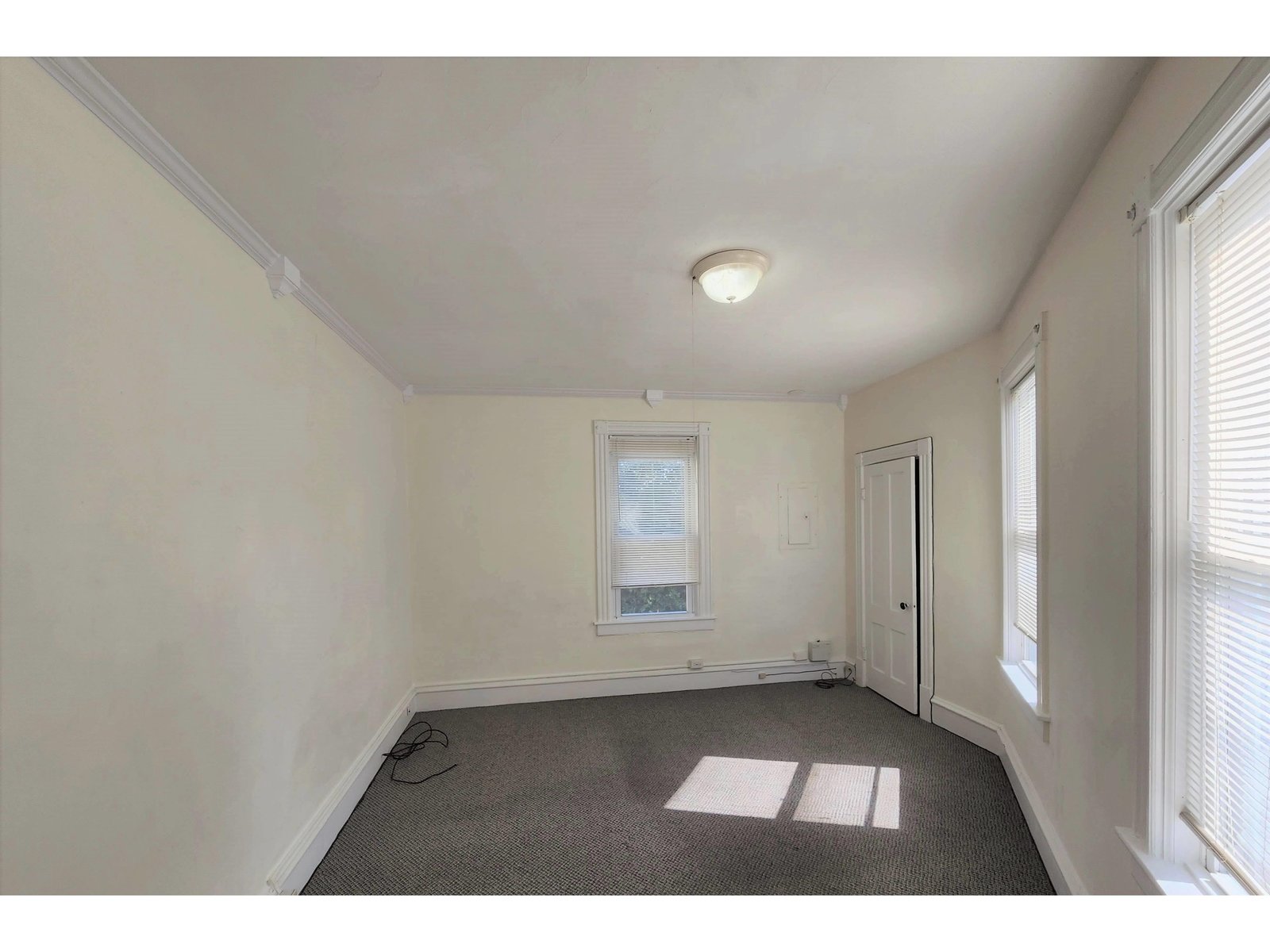 25 Intervale Avenue
