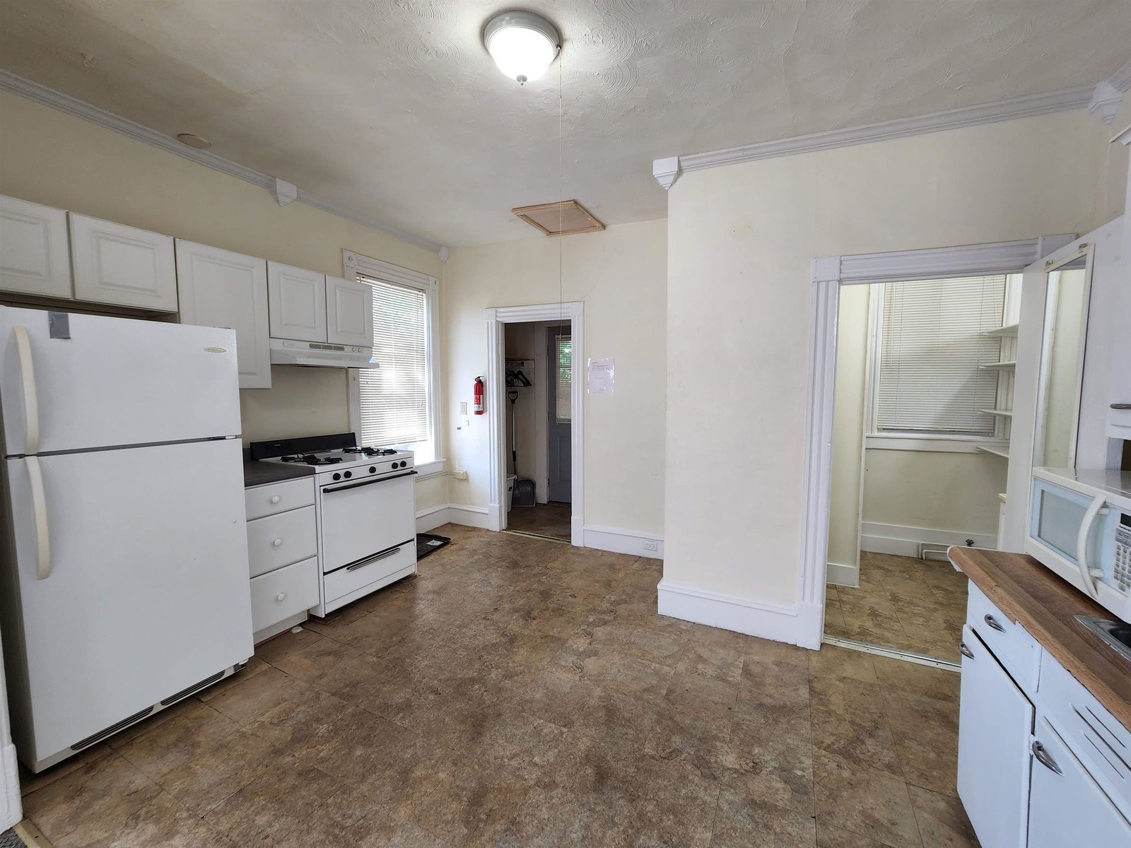 25 Intervale Avenue
