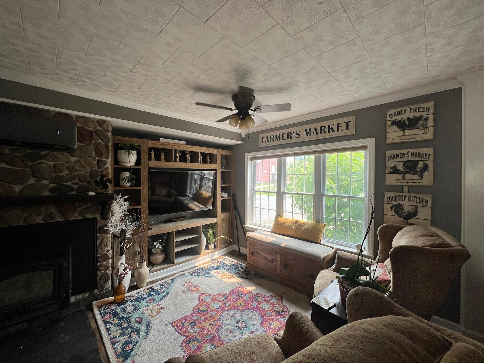 25 King Drive
