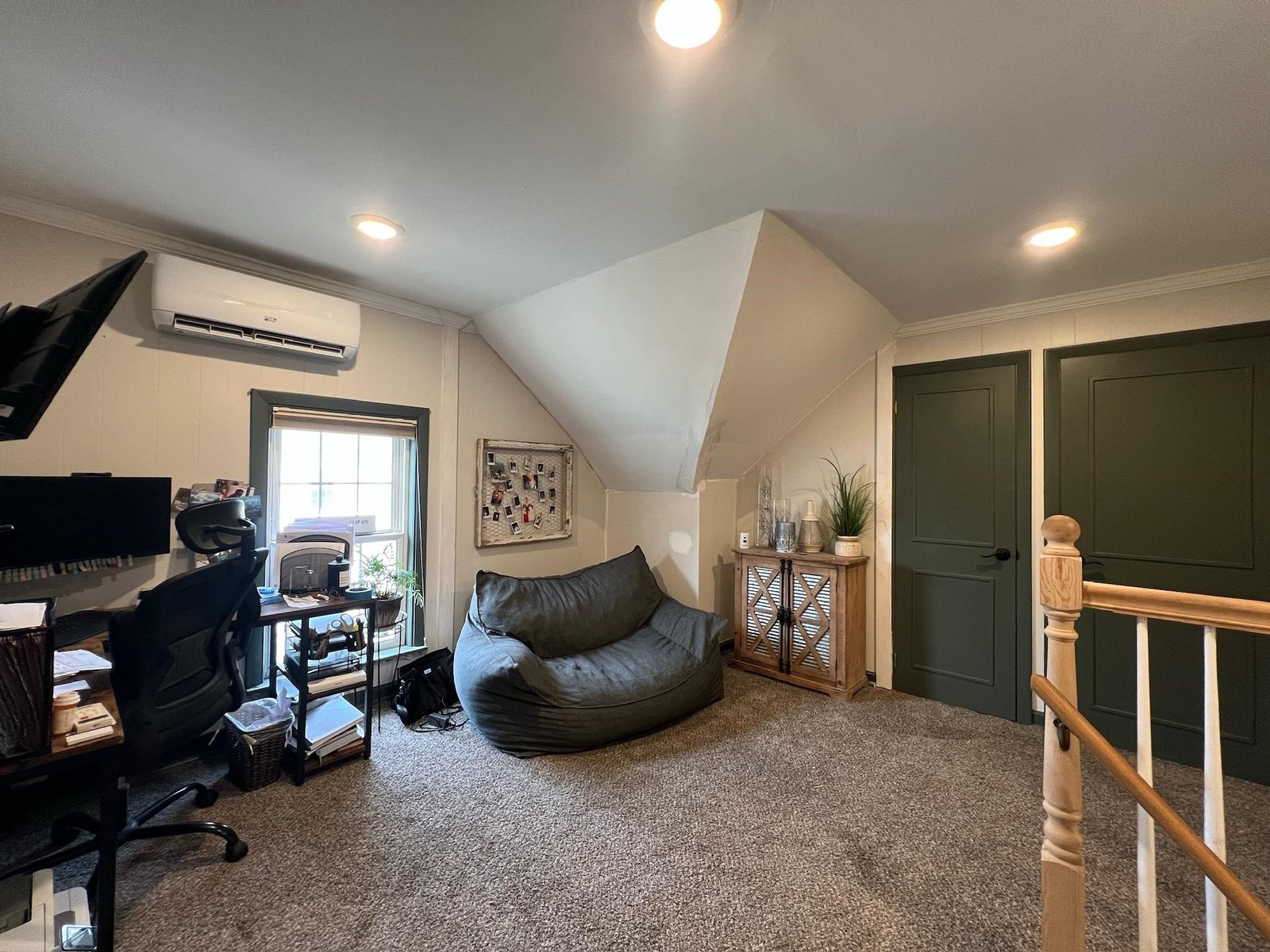 25 King Drive