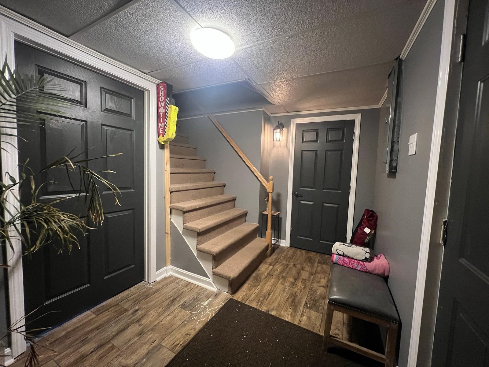 25 King Drive