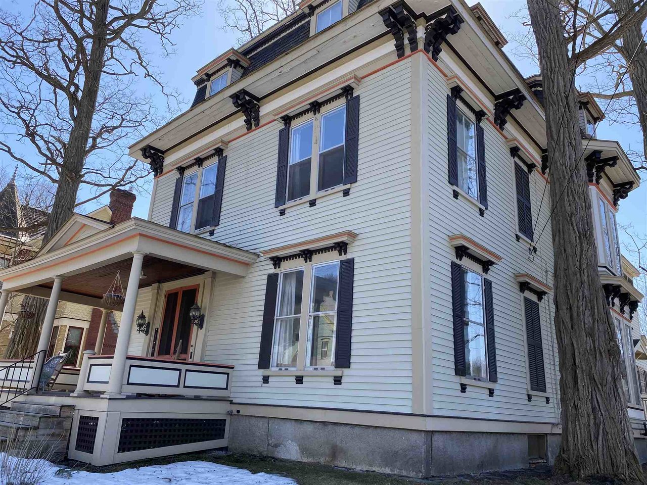 25 Liberty Street
