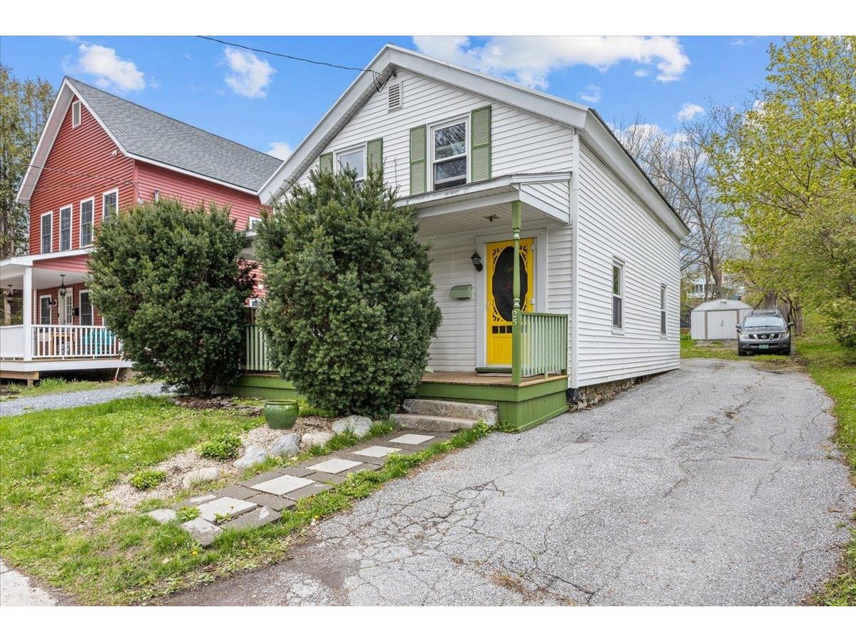 25 Lincoln Avenue