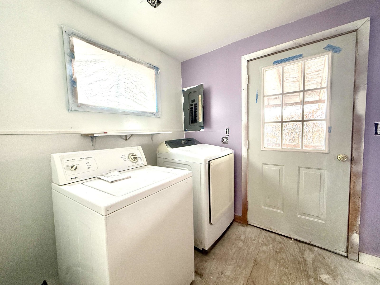 Laundry / Mudroom
