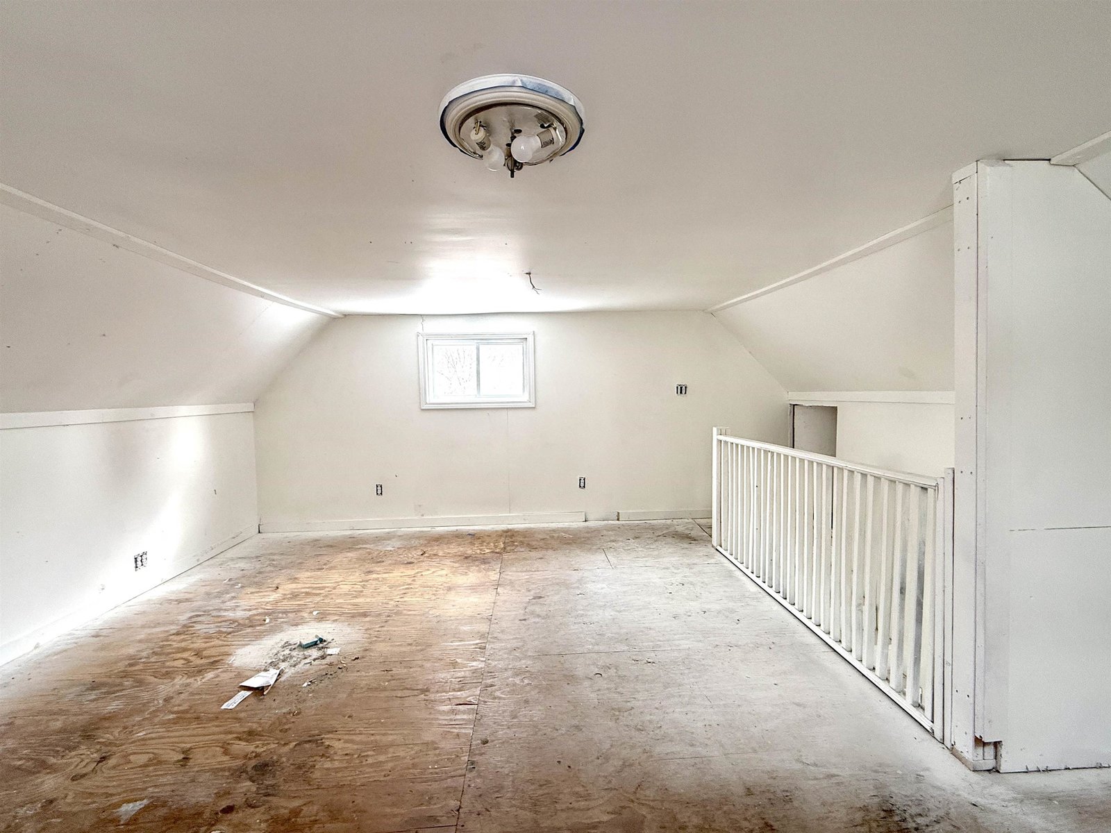 2nd FL Bedroom