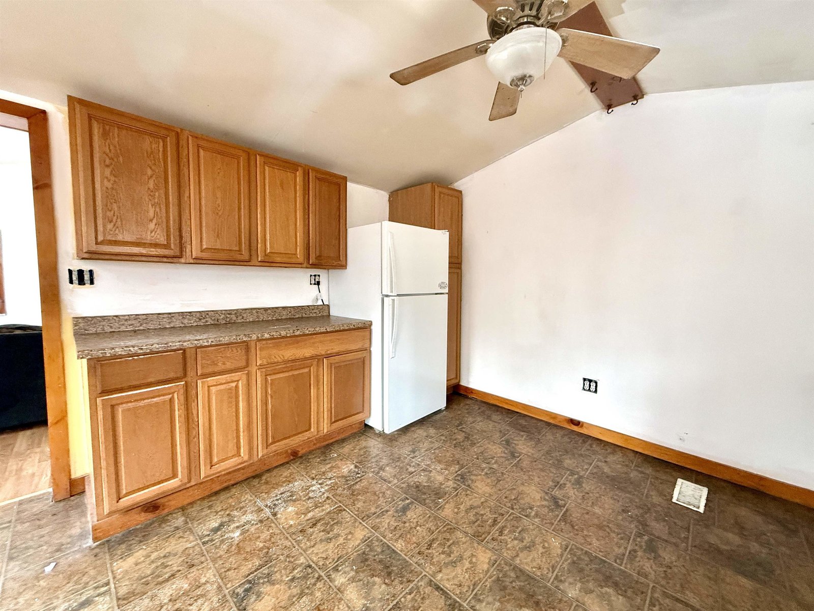 25 Maillet Road