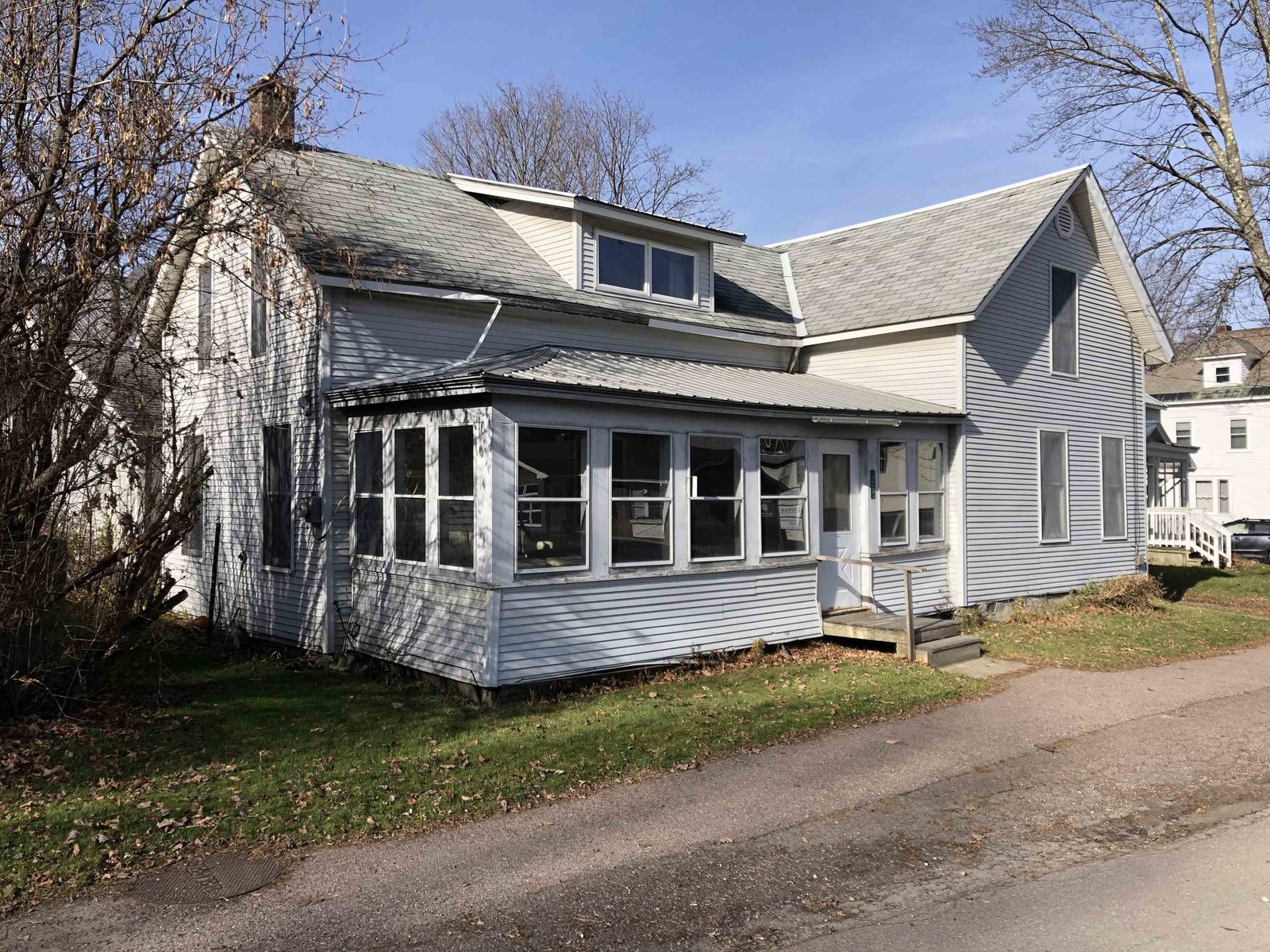 25 Main Street